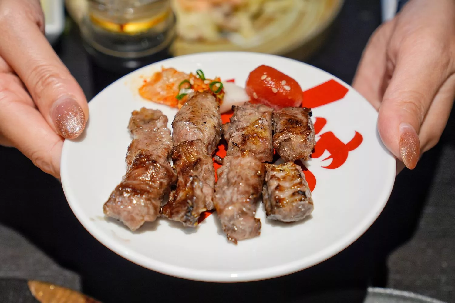 發肉燒肉餐酒，Google評價 4.9 顆星人氣推薦，慶生聚餐嗨不停! @混血珊莎的奇幻旅程