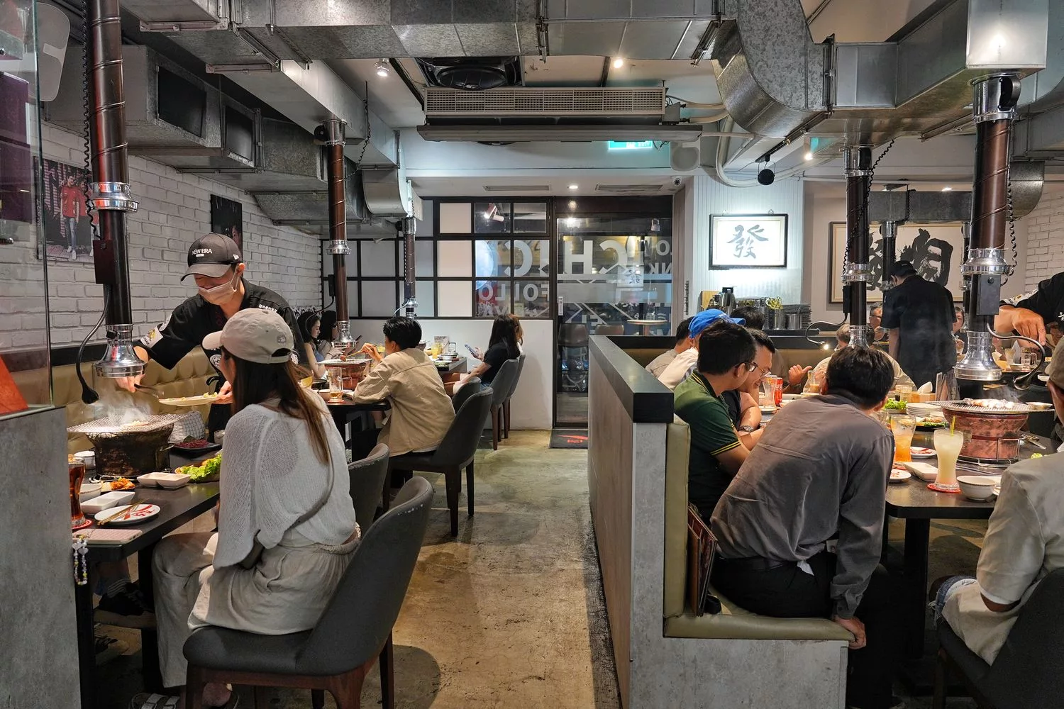 發肉燒肉餐酒，Google評價 4.9 顆星人氣推薦，慶生聚餐嗨不停! @混血珊莎的奇幻旅程