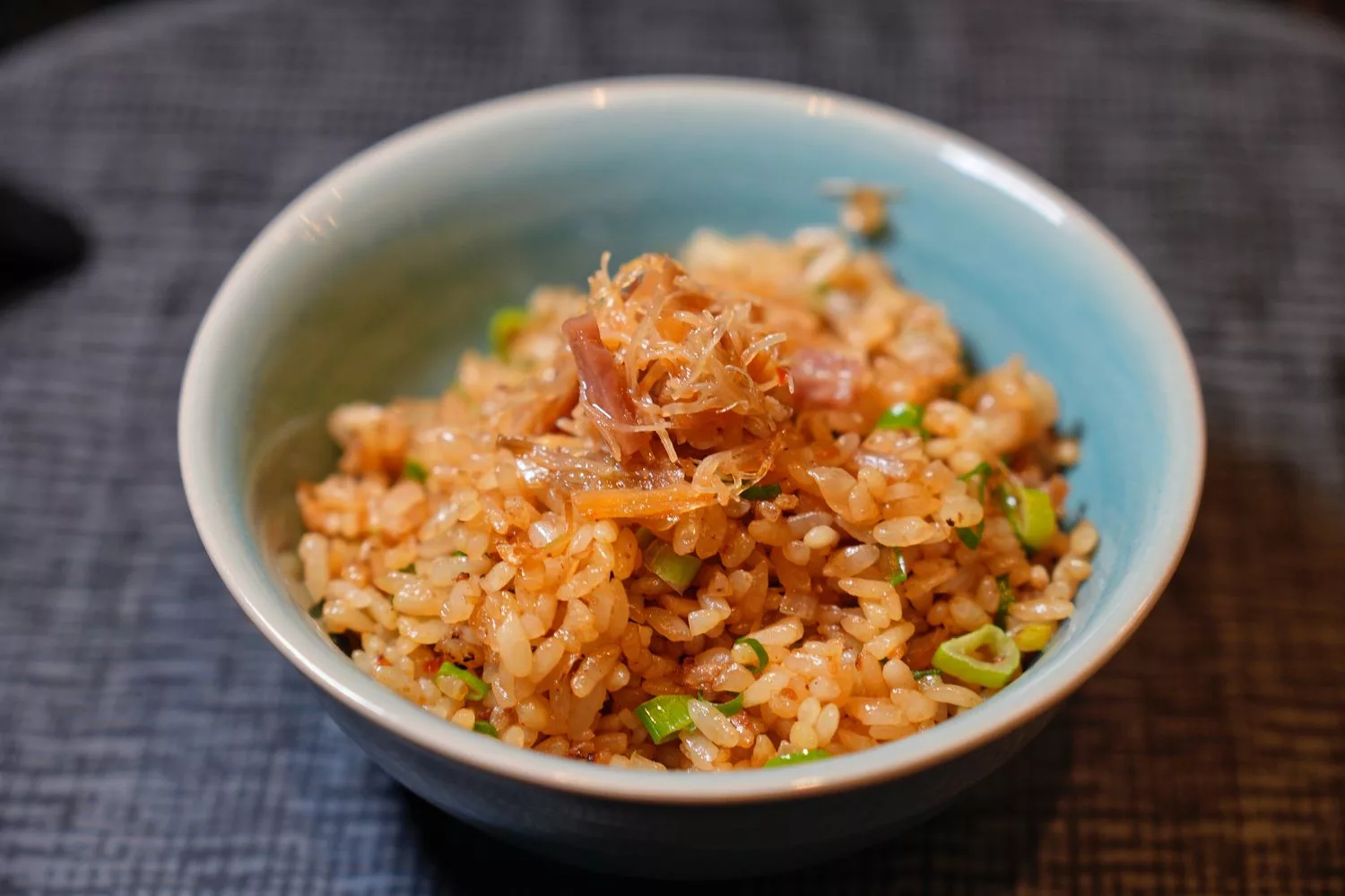 【高雄鐵板燒推薦】萬豪酒店皇饕牛排館鐵板燒，香煎紐西蘭和羊鮮嫩銷魂，活龍蝦鮑魚霸氣上桌! @混血珊莎的奇幻旅程