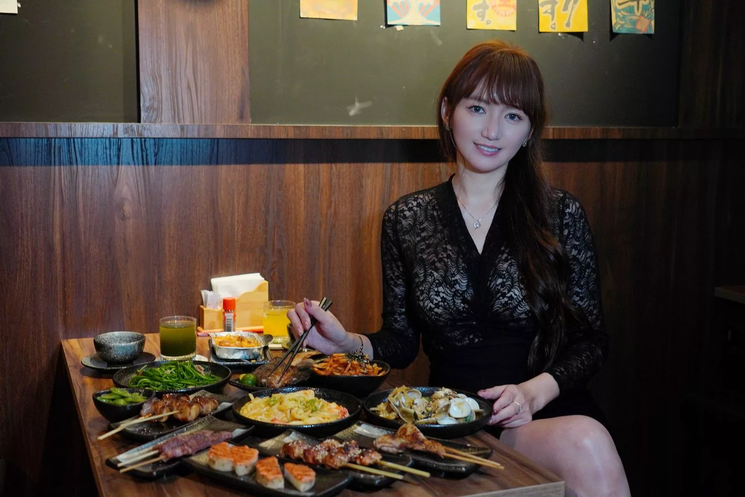 【江子翠美食】串岐日式居酒屋，4.9 顆星高評價，江子翠捷運站出口旁! @混血珊莎的奇幻旅程