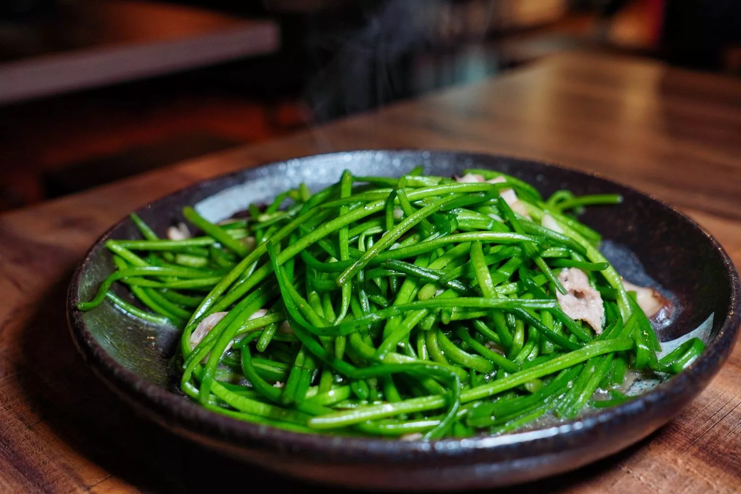 【江子翠美食】串岐日式居酒屋，4.9 顆星高評價，江子翠捷運站出口旁! @混血珊莎的奇幻旅程