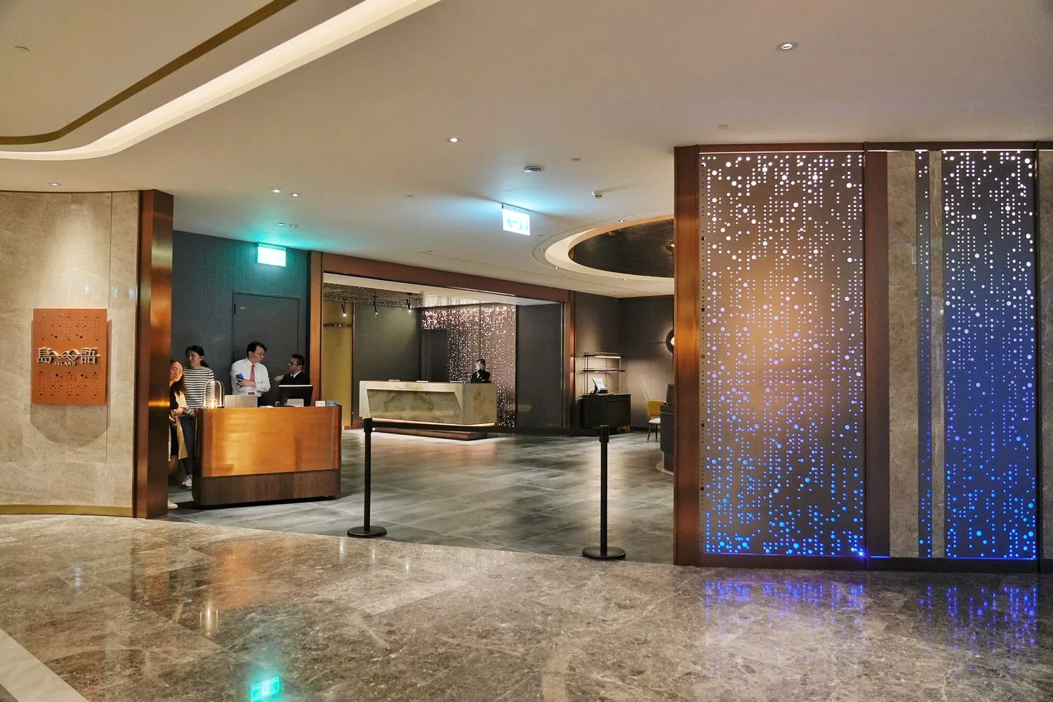 【島語自助餐廳】台北漢來大飯店自助餐，升級版漢來海港吃到飽，價位菜色影片完整攻略! @混血珊莎的奇幻旅程
