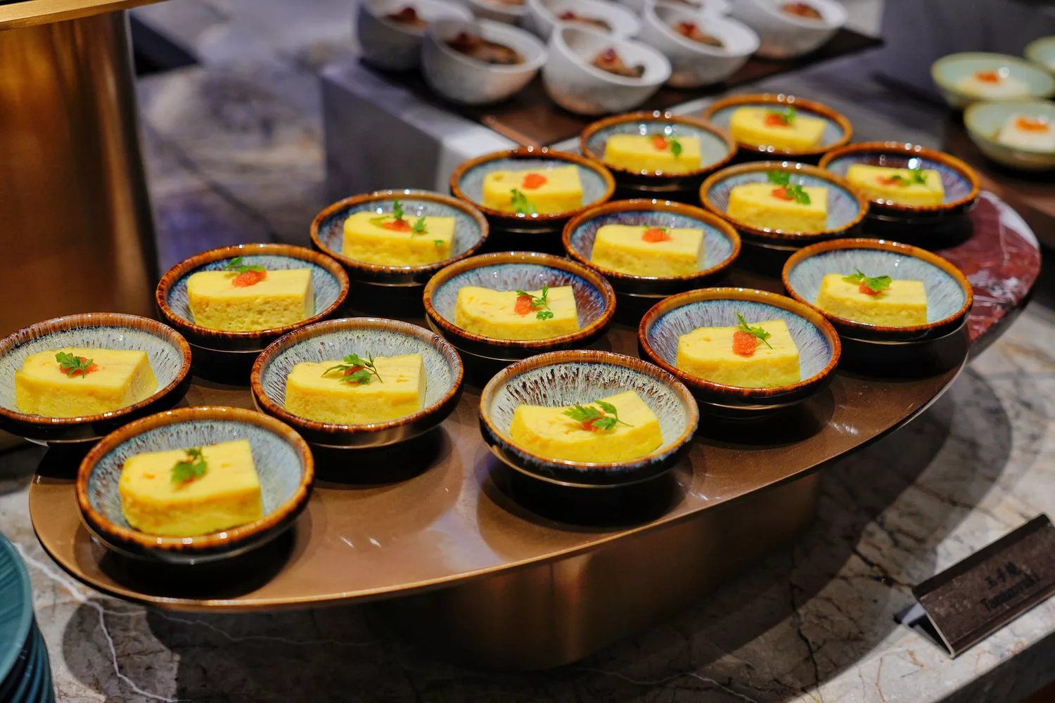 【島語自助餐廳】台北漢來大飯店自助餐，升級版漢來海港吃到飽，價位菜色影片完整攻略! @混血珊莎的奇幻旅程