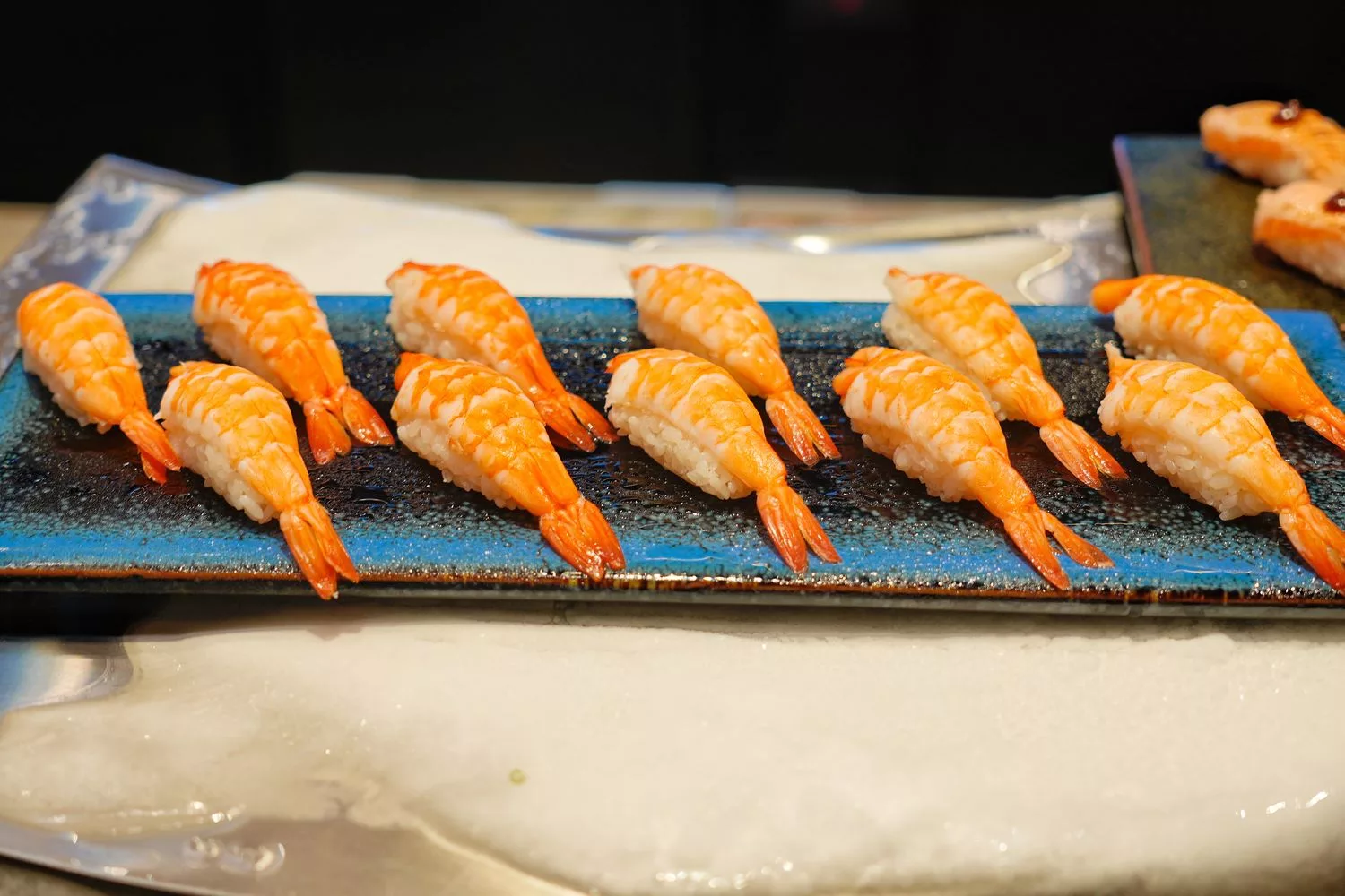 【島語自助餐廳】台北漢來大飯店自助餐，升級版漢來海港吃到飽，價位菜色影片完整攻略! @混血珊莎的奇幻旅程