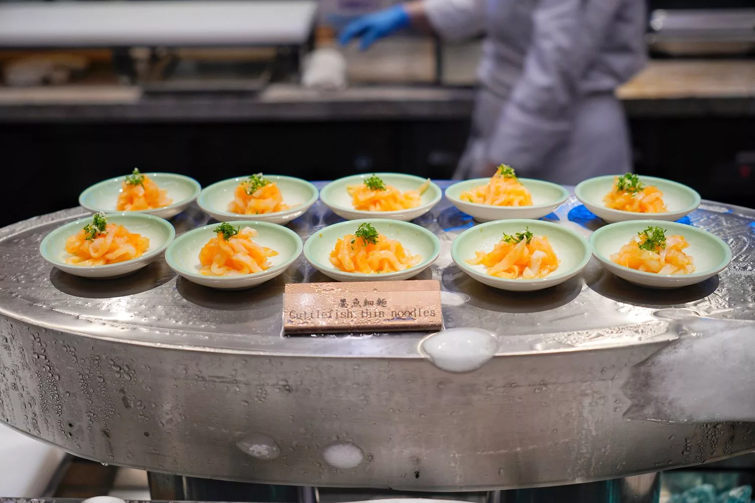 【島語自助餐廳】台北漢來大飯店自助餐，升級版漢來海港吃到飽，價位菜色影片完整攻略! @混血珊莎的奇幻旅程