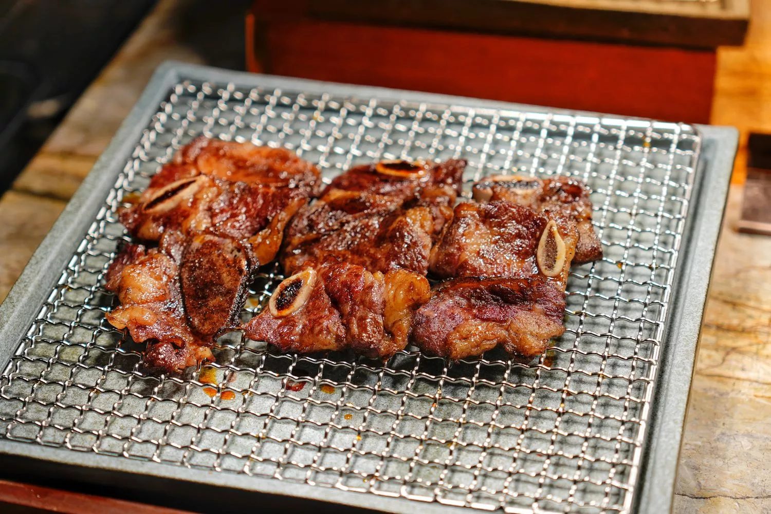 【島語自助餐廳】台北漢來大飯店自助餐，升級版漢來海港吃到飽，價位菜色影片完整攻略! @混血珊莎的奇幻旅程