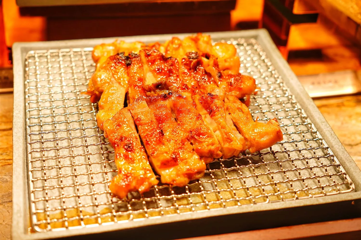 【島語自助餐廳】台北漢來大飯店自助餐，升級版漢來海港吃到飽，價位菜色影片完整攻略! @混血珊莎的奇幻旅程