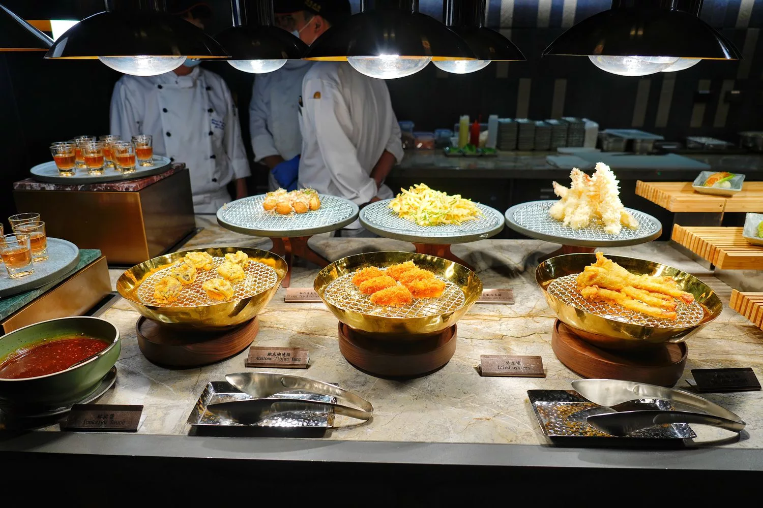 【島語自助餐廳】台北漢來大飯店自助餐，升級版漢來海港吃到飽，價位菜色影片完整攻略! @混血珊莎的奇幻旅程