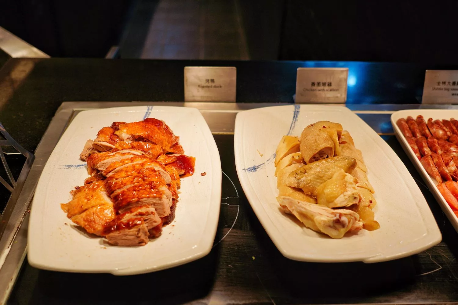 【漢來海港餐廳】漢來海港天母店，超人氣吃到飽，必吃菜色價位優惠分享! @混血珊莎的奇幻旅程