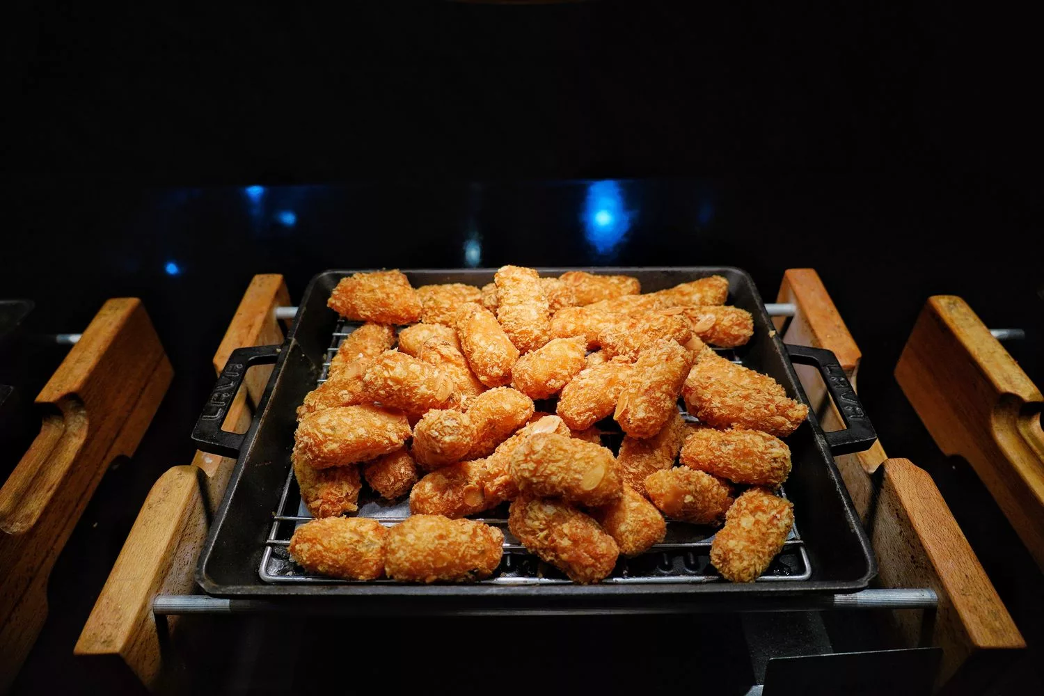 【漢來海港餐廳】漢來海港天母店，超人氣吃到飽，必吃菜色價位優惠分享! @混血珊莎的奇幻旅程