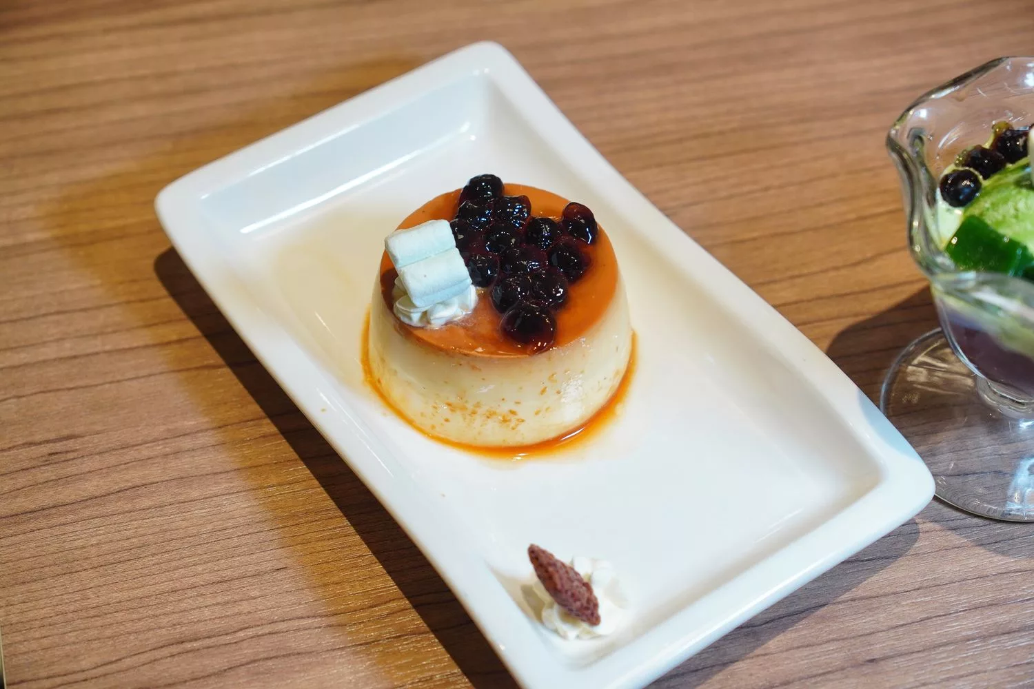 【高雄頂級火鍋】Smile One 精緻涮涮鍋，高雄福華飯店餐廳， 30 樓景觀第一排! @混血珊莎的奇幻旅程