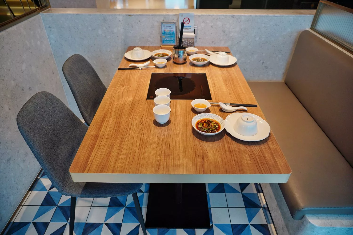 【高雄頂級火鍋】Smile One 精緻涮涮鍋，高雄福華飯店餐廳， 30 樓景觀第一排! @混血珊莎的奇幻旅程