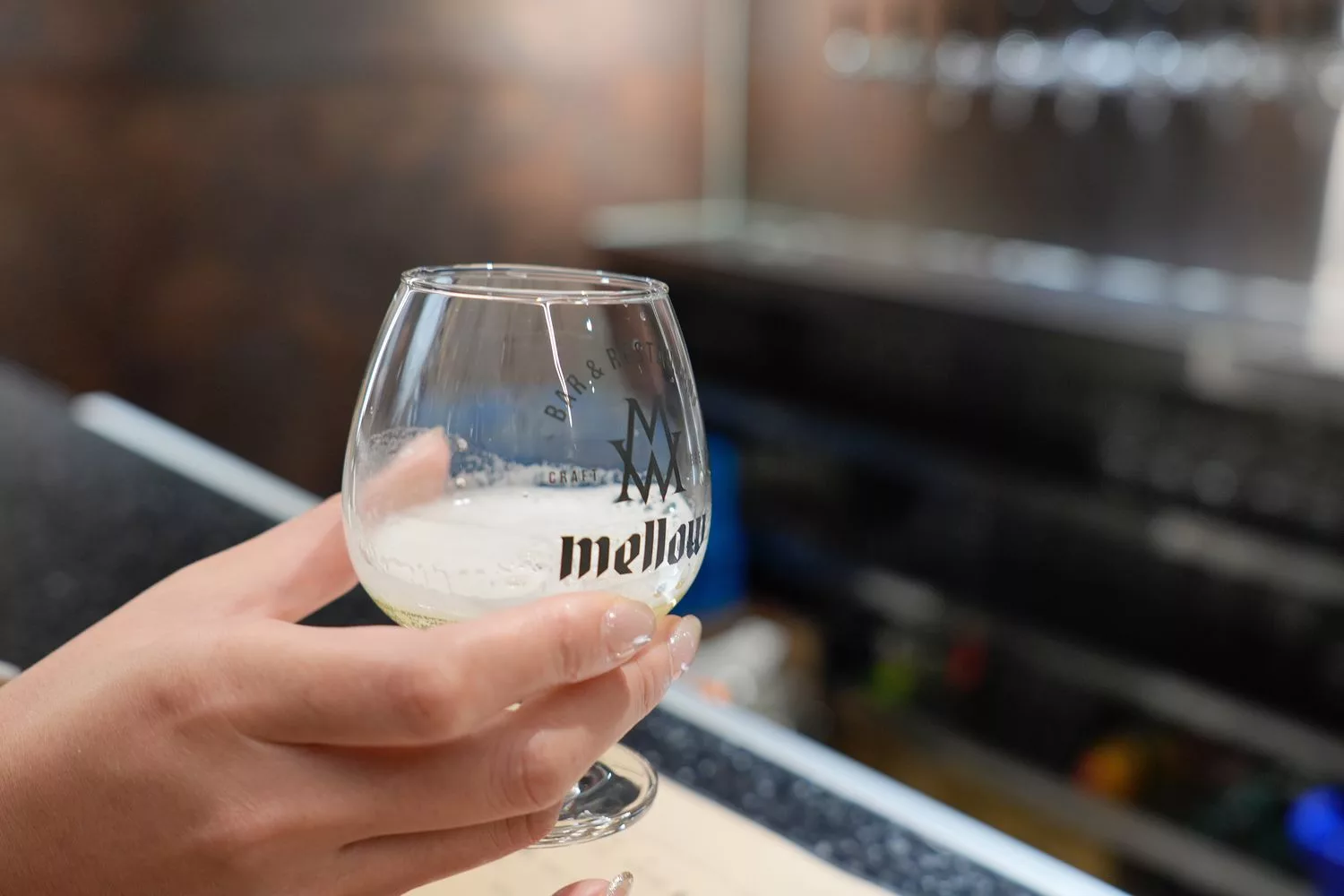 【台北啤酒餐廳】Mellow Bar &#038; Restaurant，新開幕美式餐酒館，進入 16 種精釀啤酒的天堂! @混血珊莎的奇幻旅程