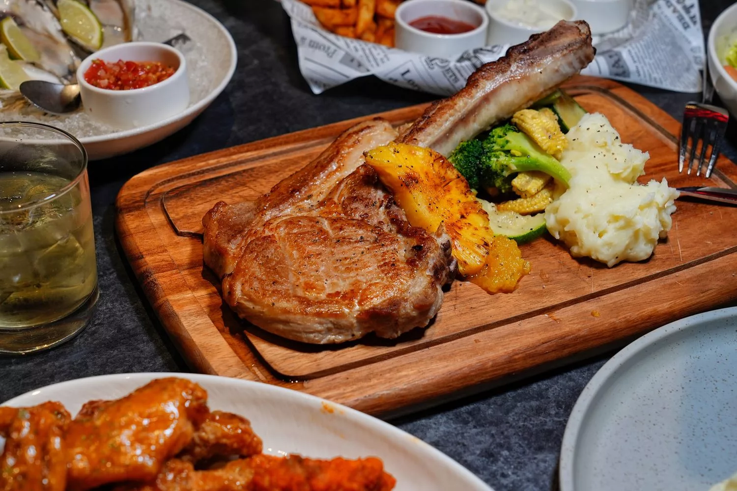 【台北啤酒餐廳】Mellow Bar &#038; Restaurant，新開幕美式餐酒館，進入 16 種精釀啤酒的天堂! @混血珊莎的奇幻旅程