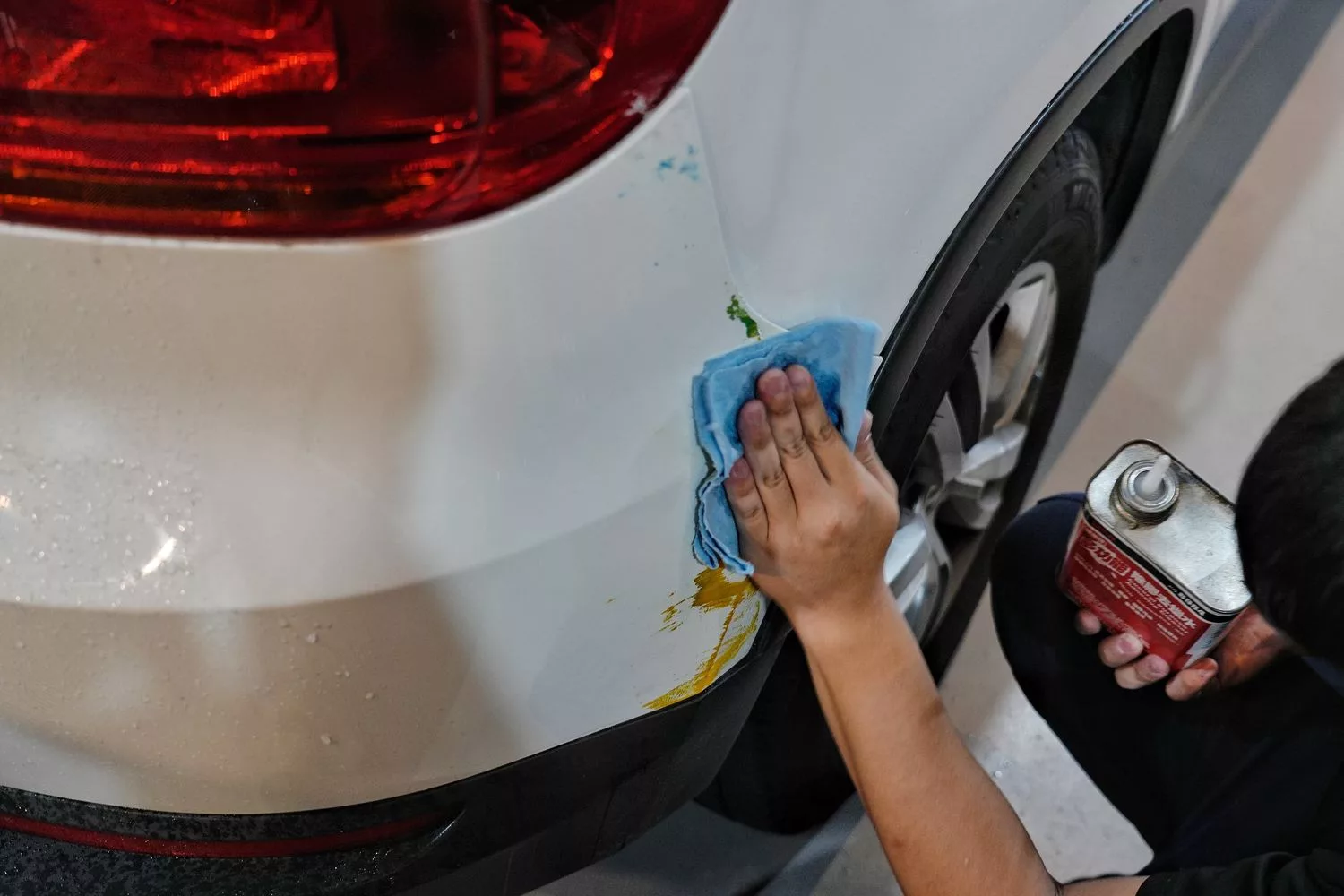 【凹痕修復推薦】卓越汽車凹痕修復中心，PDR免烤漆凹痕修復與傳統鈑金烤漆差異，修車經驗分享! @混血珊莎的奇幻旅程