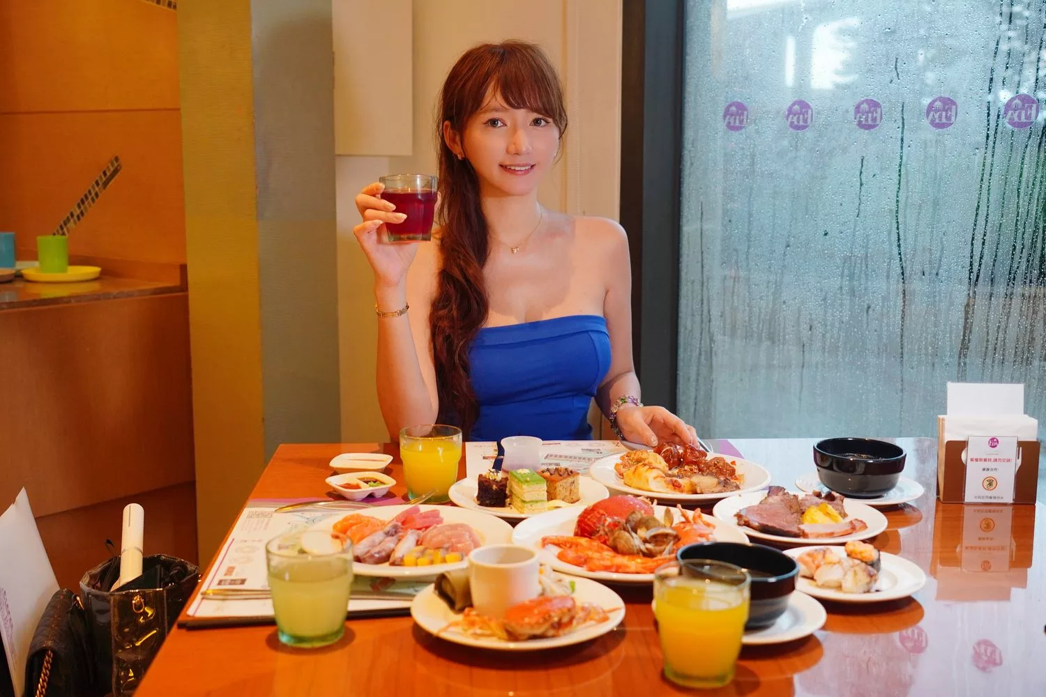 【星亞自助餐廳】義大自助餐必吃餐點環境價格分享! @混血珊莎的奇幻旅程