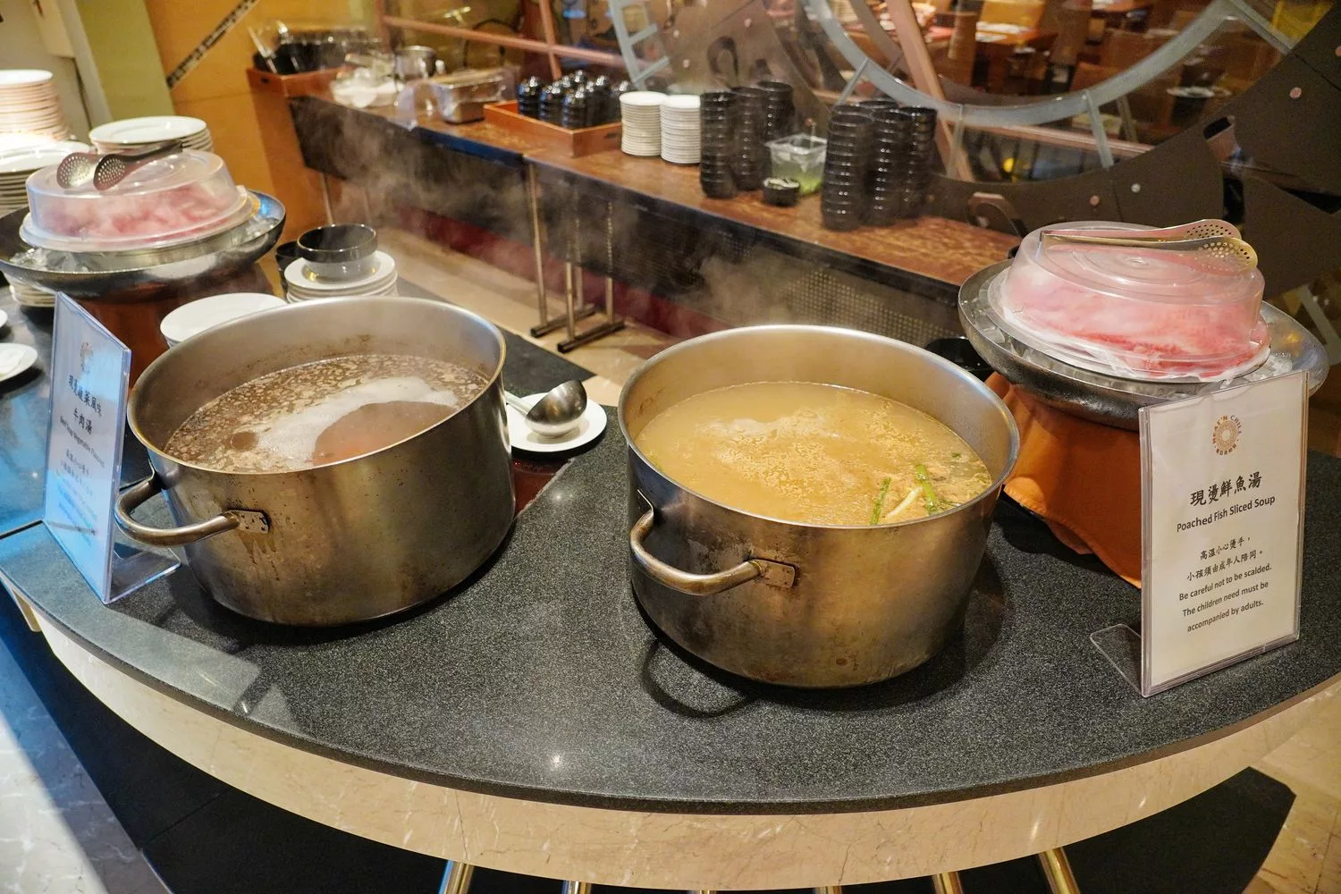 【星亞自助餐廳】義大自助餐必吃餐點環境價格分享! @混血珊莎的奇幻旅程