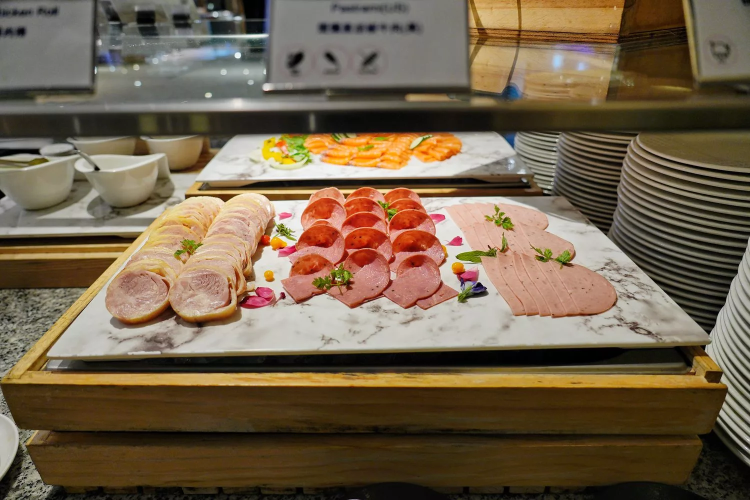 盛宴自助餐廳｜新竹喜來登自助餐，聚餐約會首選竹北buffet! @混血珊莎的奇幻旅程