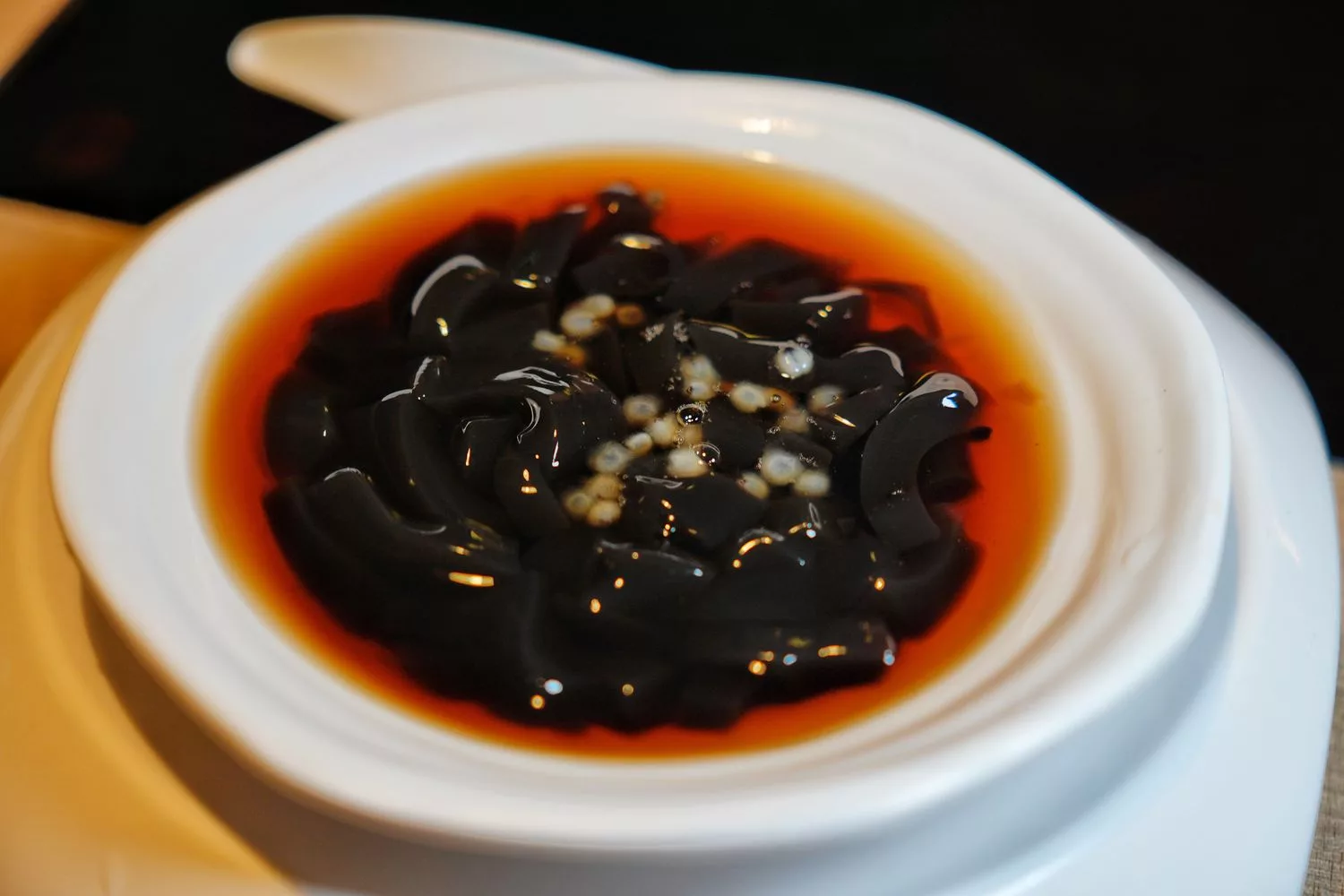 【中壢壽喜燒吃到飽】本燔野菜農場，多達 60 種食材每人只要 439 元起! @混血珊莎的奇幻旅程