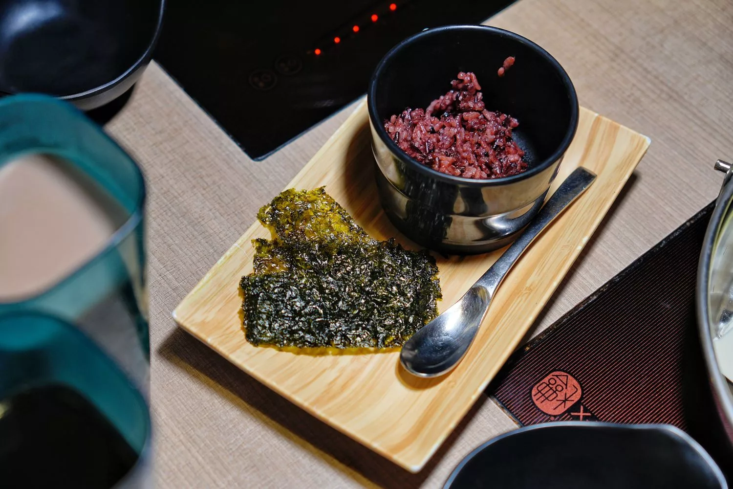 【中壢壽喜燒吃到飽】本燔野菜農場，多達 60 種食材每人只要 439 元起! @混血珊莎的奇幻旅程