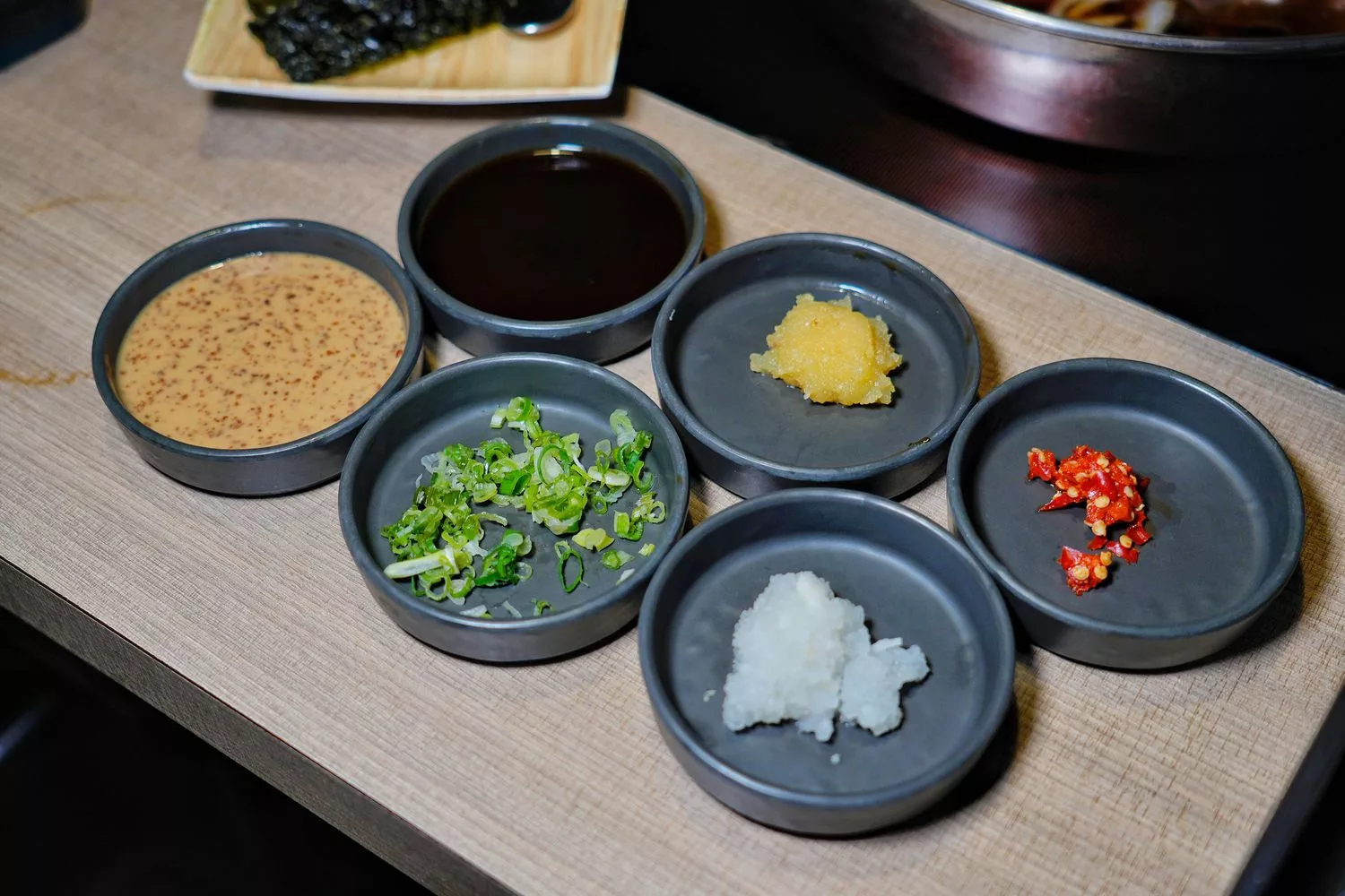 【中壢壽喜燒吃到飽】本燔野菜農場，多達 60 種食材每人只要 439 元起! @混血珊莎的奇幻旅程