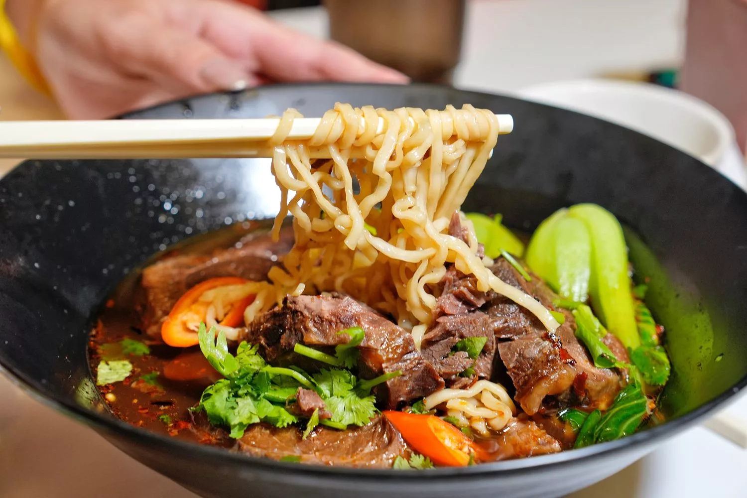 台南趣淘漫旅｜全台唯一冒險主題飯店，南洋風椰林泳池! @混血珊莎的奇幻旅程
