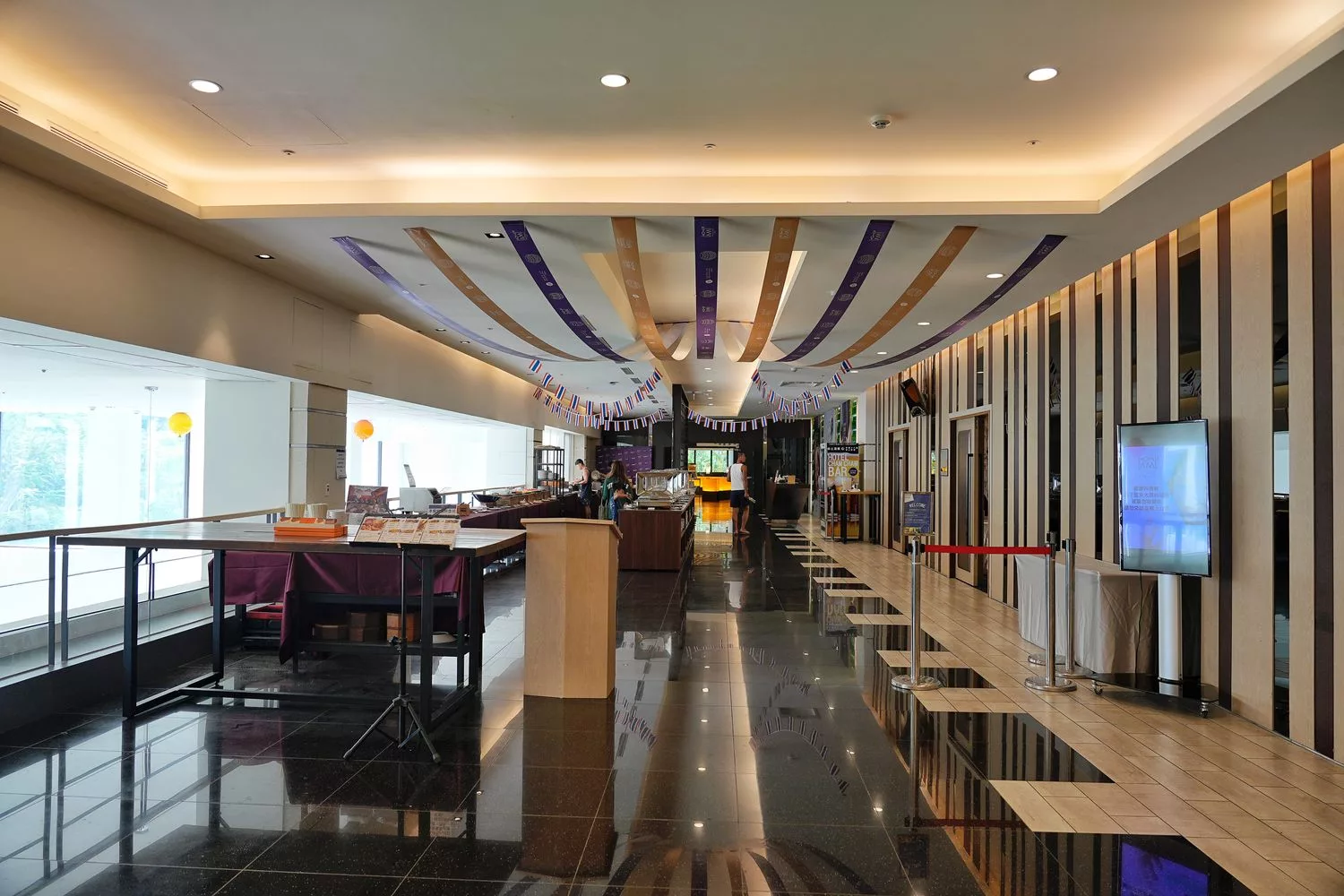 台南趣淘漫旅｜全台唯一冒險主題飯店，南洋風椰林泳池! @混血珊莎的奇幻旅程