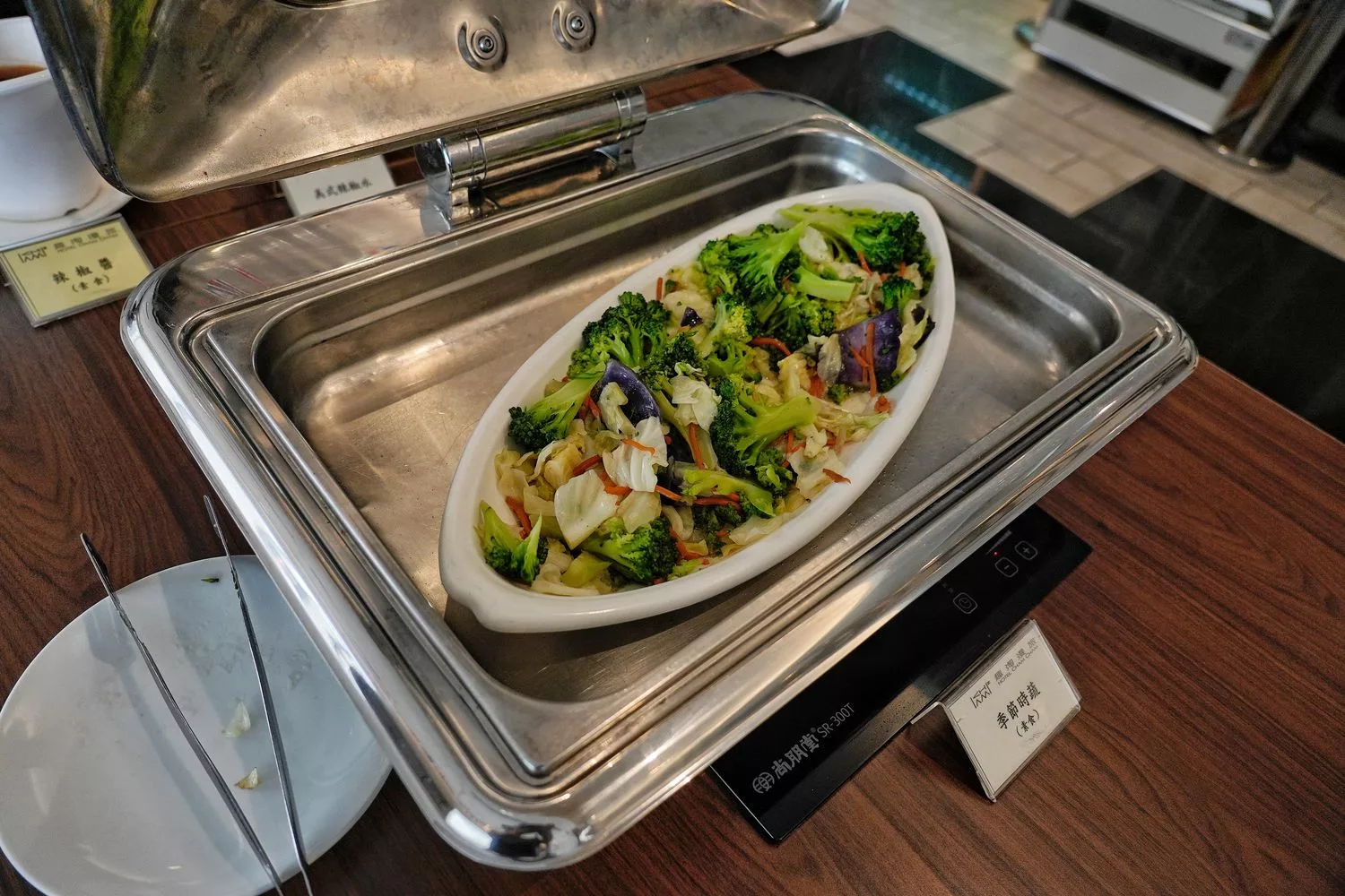 台南趣淘漫旅｜全台唯一冒險主題飯店，南洋風椰林泳池! @混血珊莎的奇幻旅程