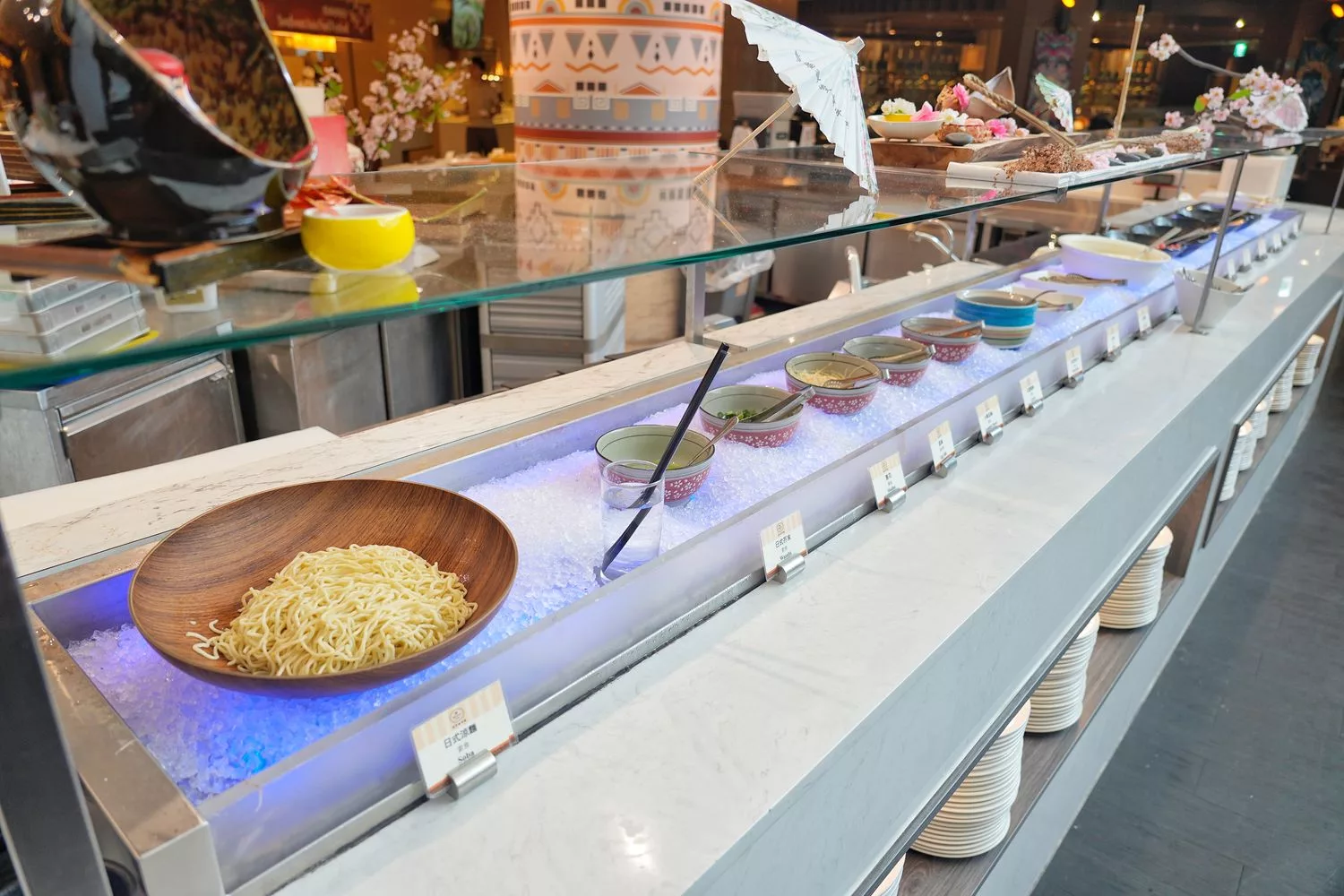 【西屯早餐】裕元花園酒店早餐，早餐就有現沖牛肉湯跟哈根達斯! @混血珊莎的奇幻旅程