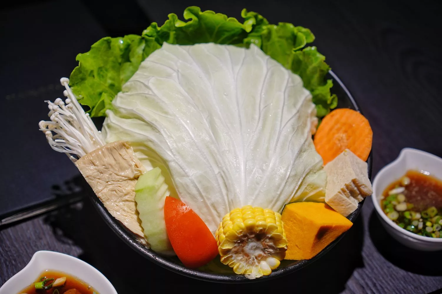 【鼓山區美食】舞古賀涮涮屋，日本A5和牛&#038;巧克力和牛入口即化太銷魂，壽星免費送肉! @混血珊莎的奇幻旅程