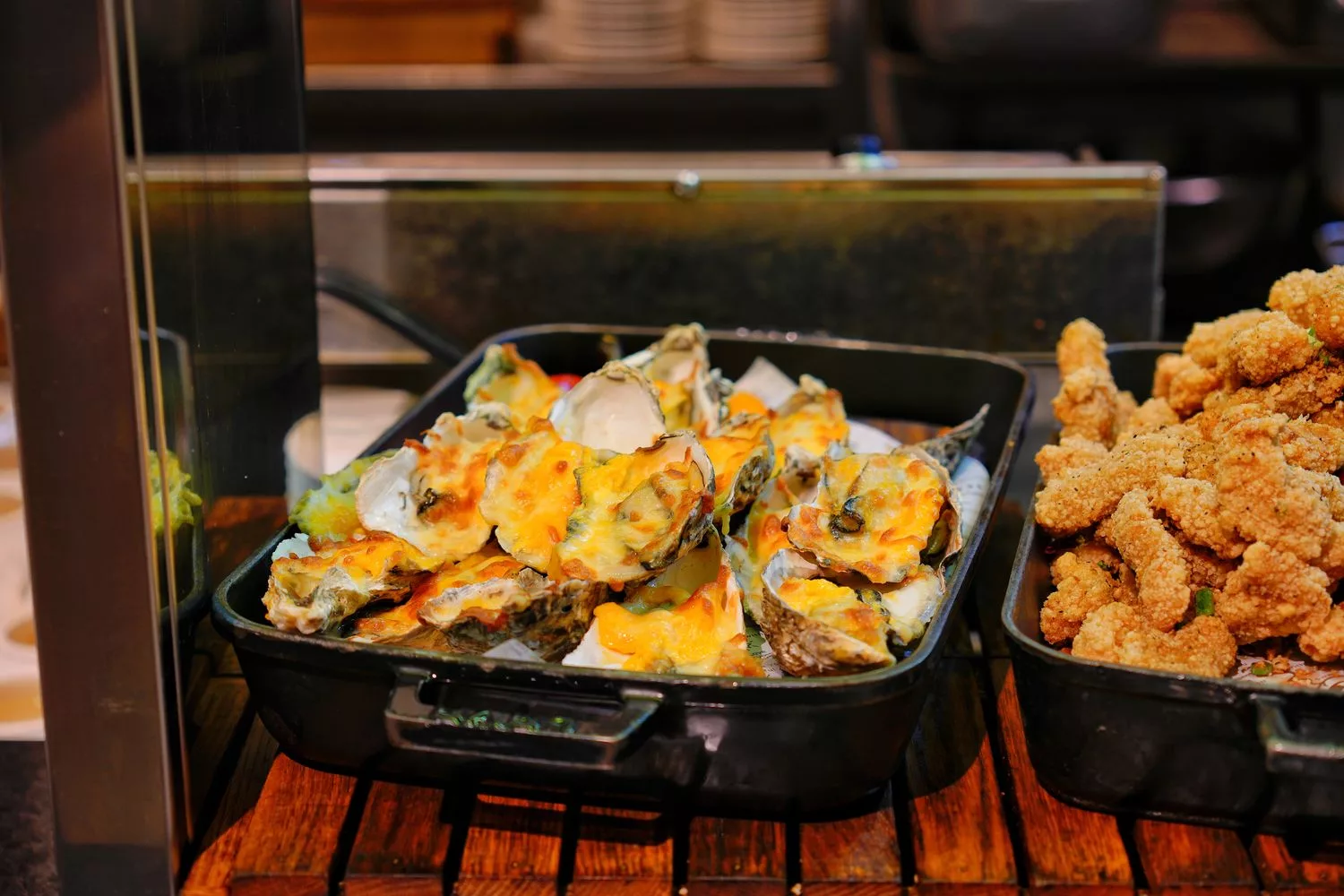【寒沐酒店自助餐】MU TABLE異國美饌、漁港現流漁獲、DIY特色調酒，壽星 0 元吃大餐! @混血珊莎的奇幻旅程