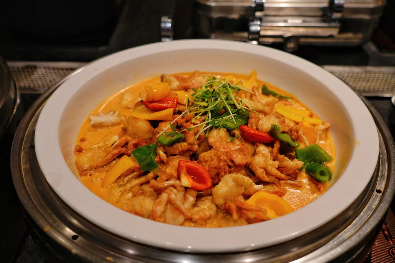 【寒沐酒店自助餐】MU TABLE異國美饌、漁港現流漁獲、DIY特色調酒，壽星 0 元吃大餐! @混血珊莎的奇幻旅程