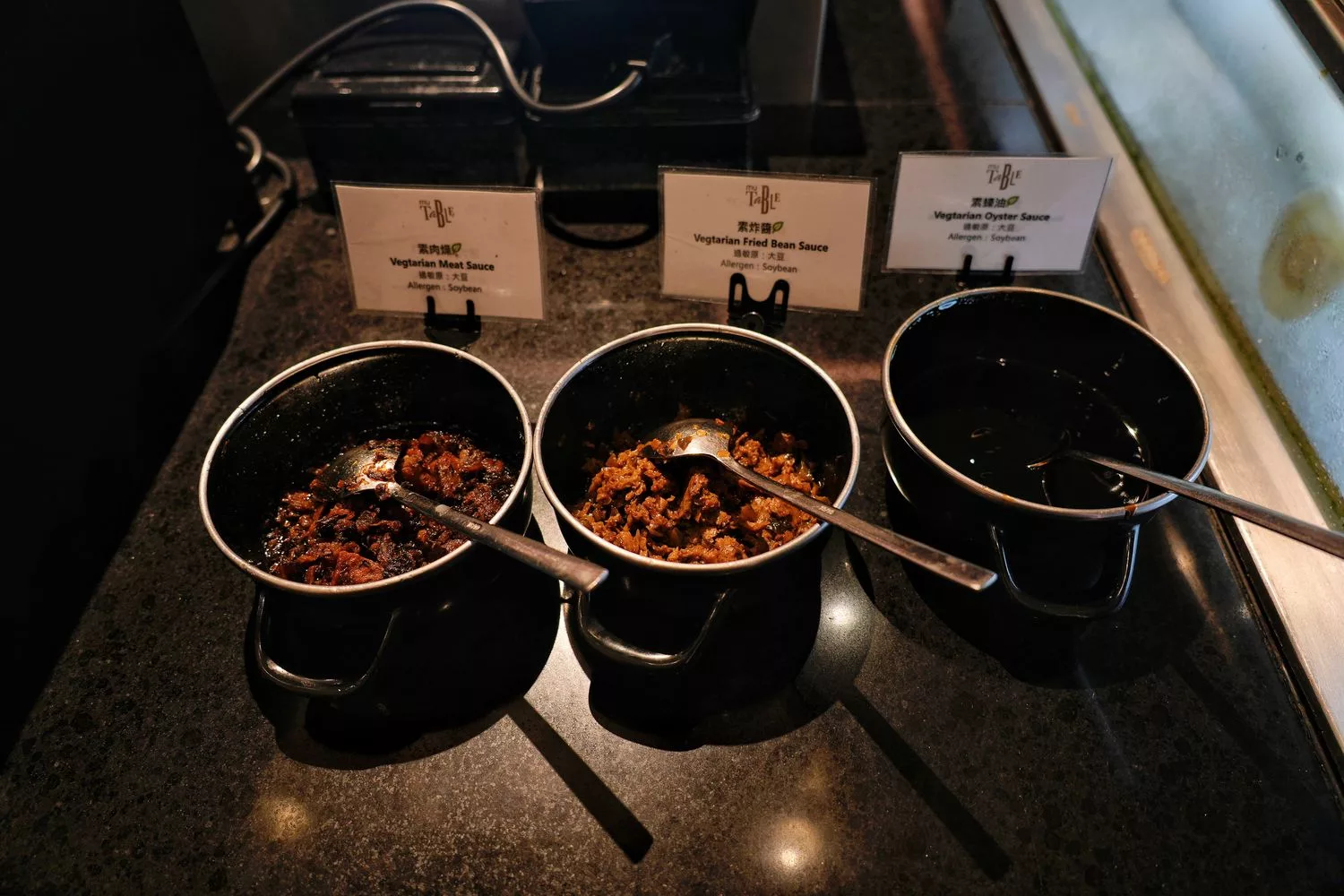 【寒沐酒店自助餐】MU TABLE異國美饌、漁港現流漁獲、DIY特色調酒，壽星 0 元吃大餐! @混血珊莎的奇幻旅程