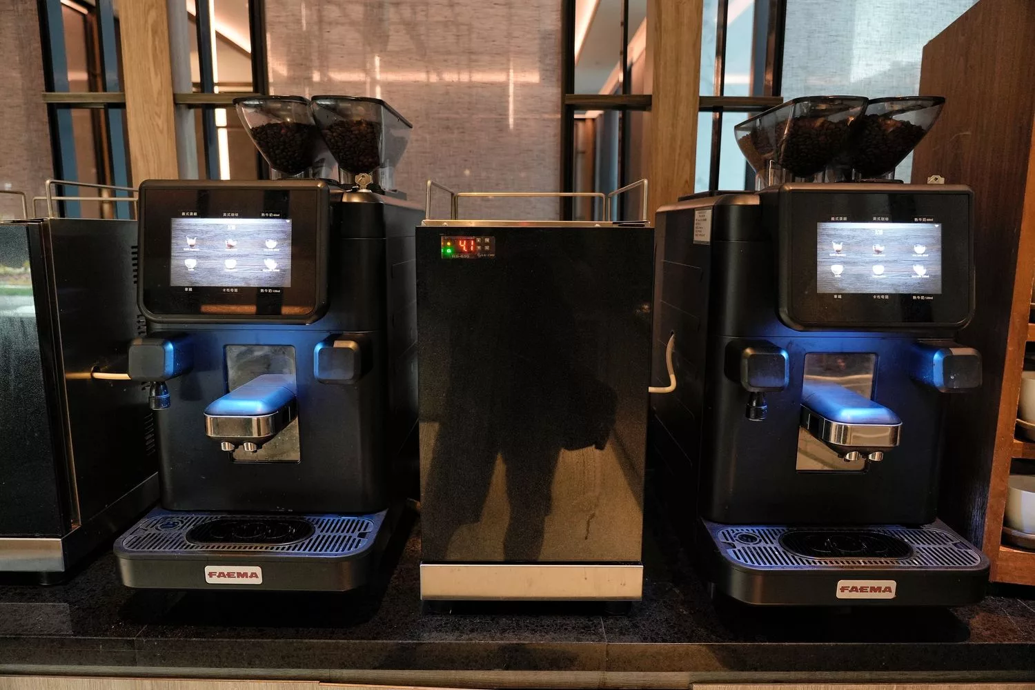 【寒沐酒店自助餐】MU TABLE異國美饌、漁港現流漁獲、DIY特色調酒，壽星 0 元吃大餐! @混血珊莎的奇幻旅程