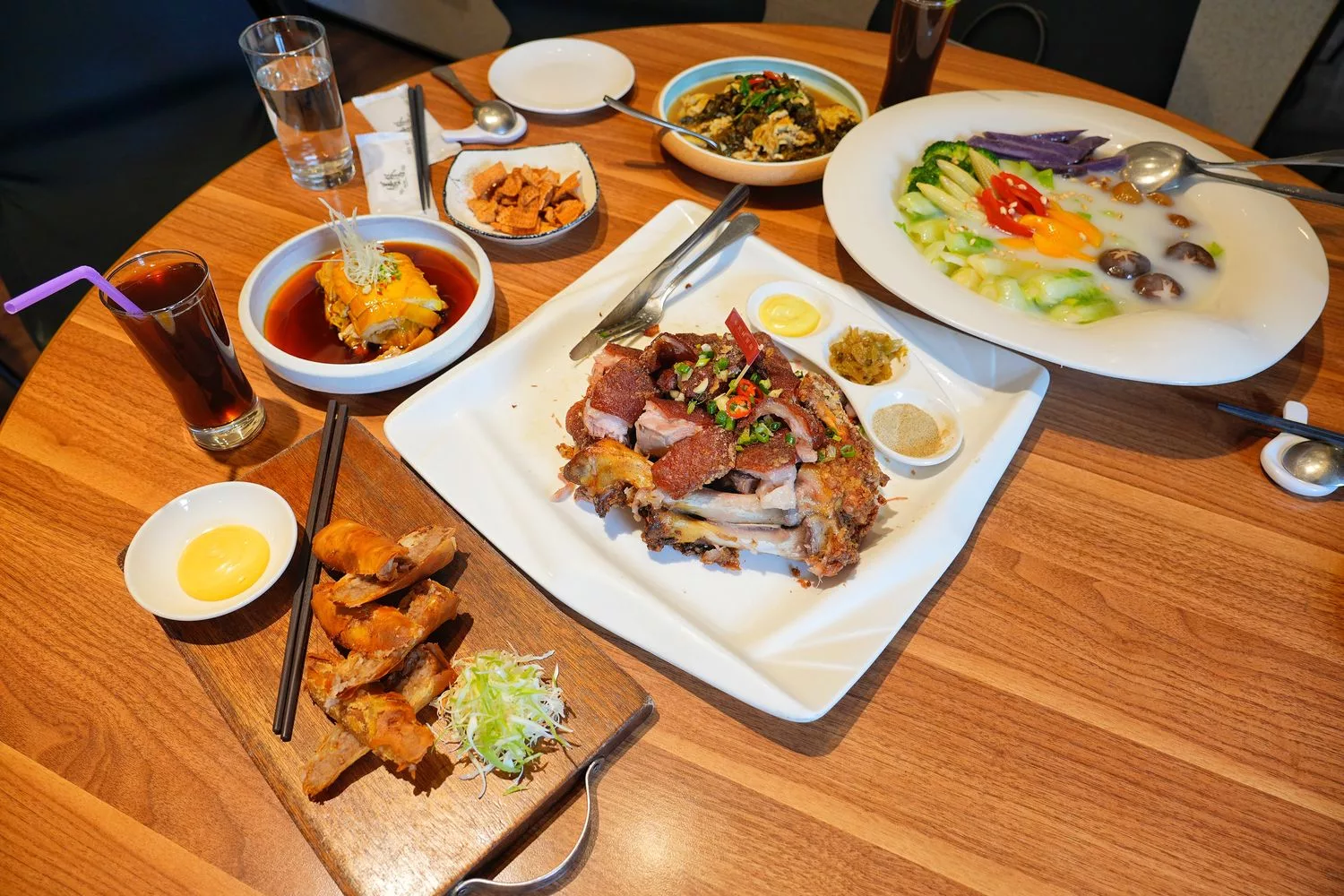 【台中台菜推薦】膳馨民間創作料理，蟬聯三年米其林餐盤推薦，Google 4.9 顆星高評價! @混血珊莎的奇幻旅程