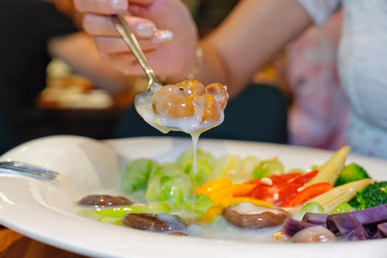 【台中台菜推薦】膳馨民間創作料理，蟬聯三年米其林餐盤推薦，Google 4.9 顆星高評價! @混血珊莎的奇幻旅程