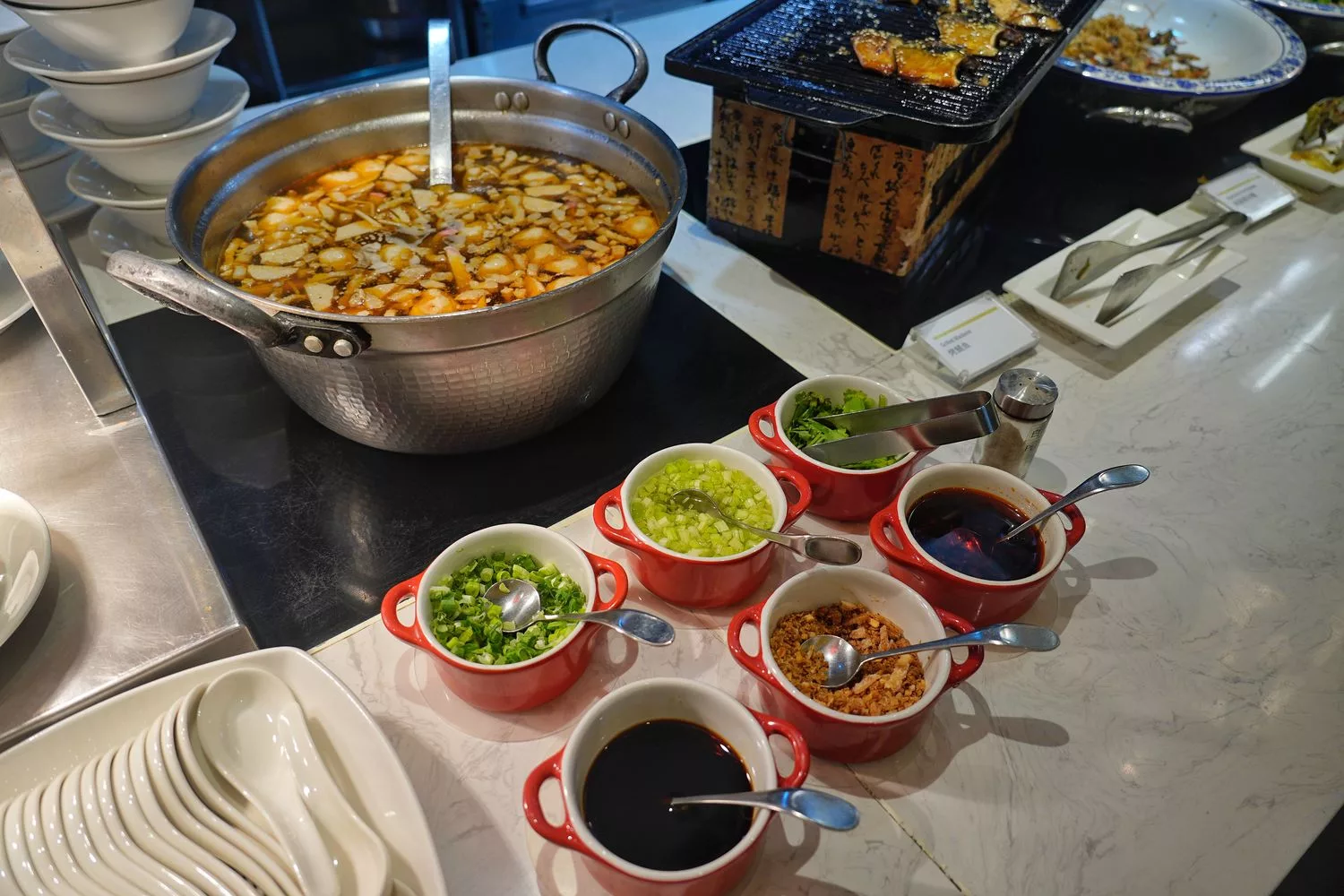 【台北寒舍艾美酒店】五星藝術氛圍，101 夜景伴你入眠! @混血珊莎的奇幻旅程