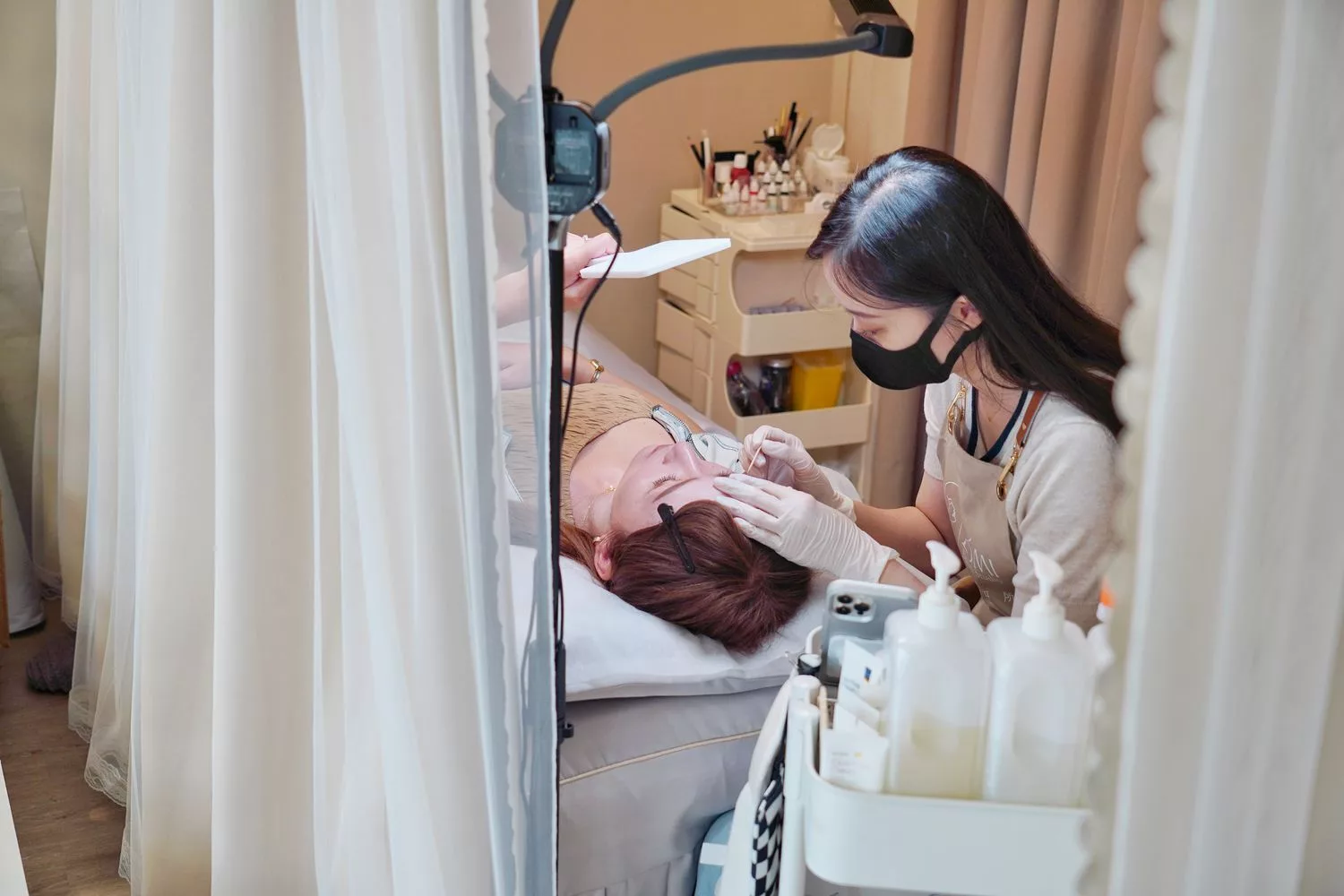 【台南霧眉推薦】若謐美妍所打造仙氣眉型，高評價台南霧眉，真人經驗分享! @混血珊莎的奇幻旅程