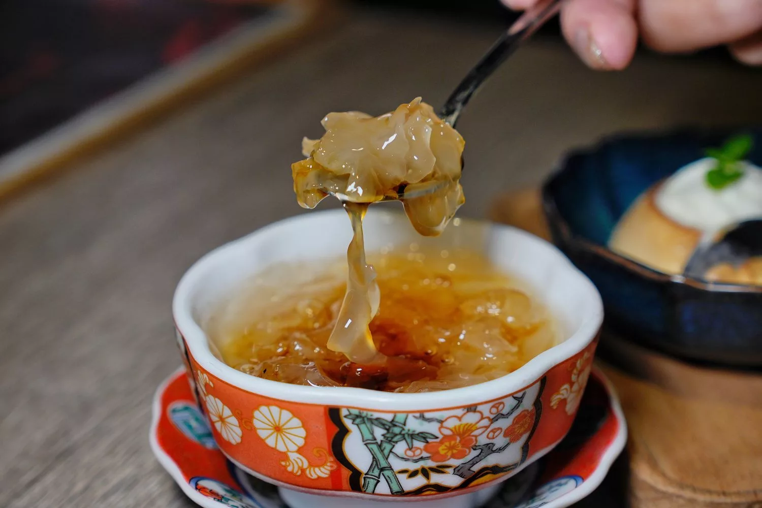 【台中北區燒肉】山鯨燒肉，浮誇系A5和牛寶箱，穿和服寫繪馬沉浸式日式體驗! @混血珊莎的奇幻旅程