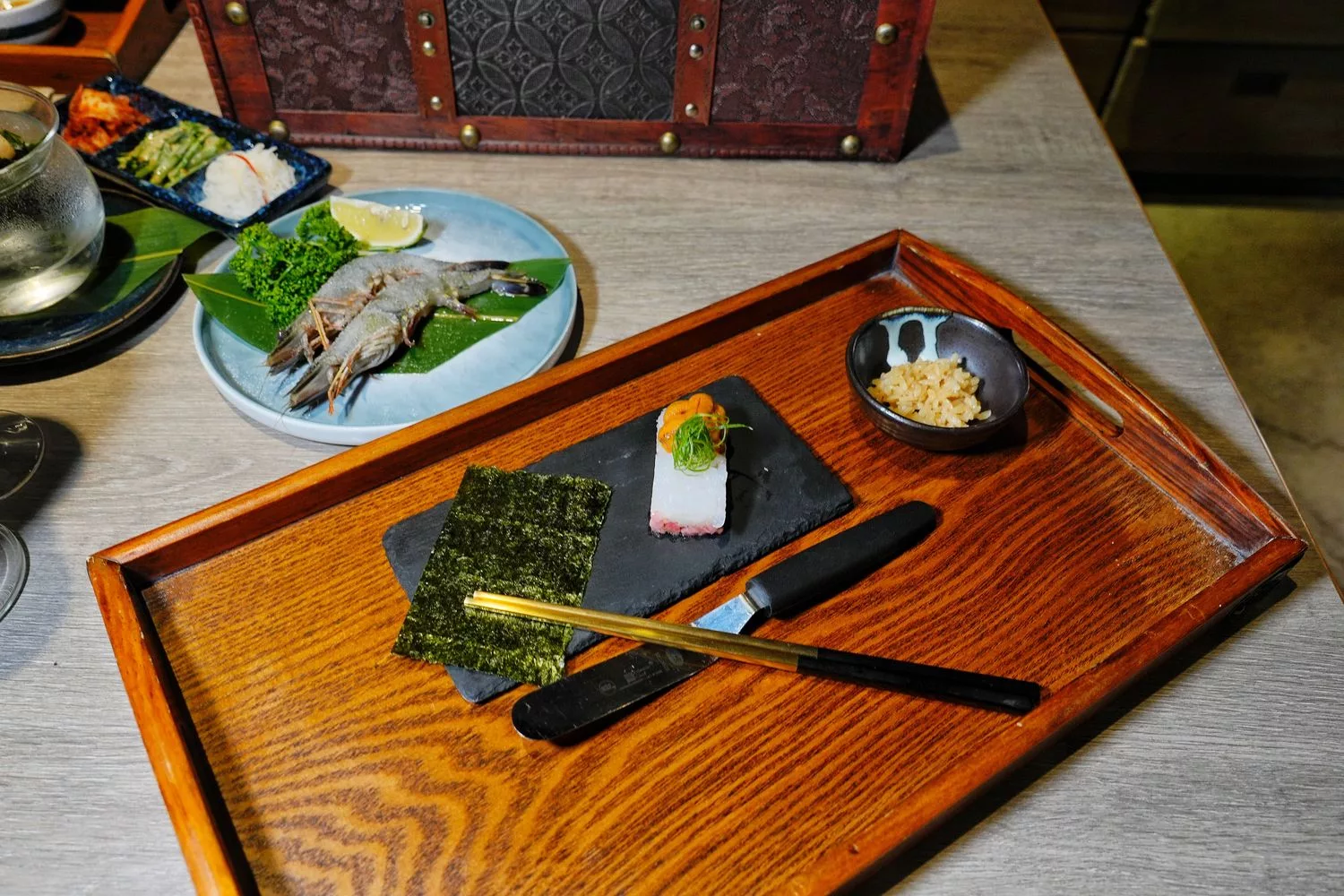 【台中北區燒肉】山鯨燒肉，浮誇系A5和牛寶箱，穿和服寫繪馬沉浸式日式體驗! @混血珊莎的奇幻旅程
