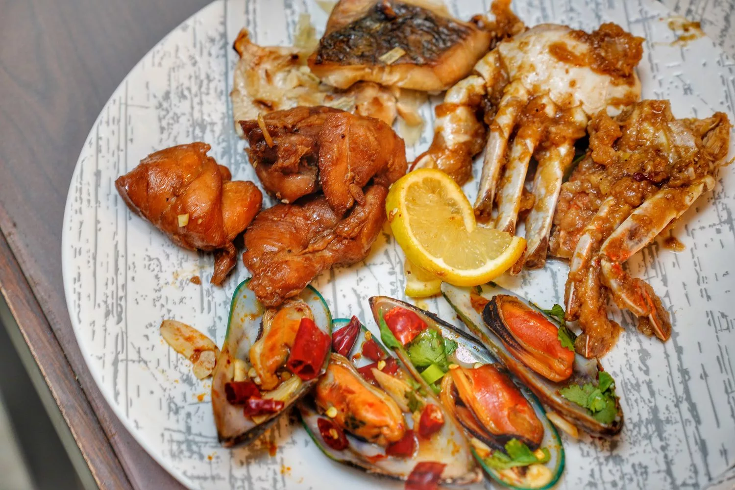 【台北福華飯店自助餐】台北福華彩虹座，多達 50 款義式料理，紅白酒氣泡酒啤酒無限暢飲! @混血珊莎的奇幻旅程