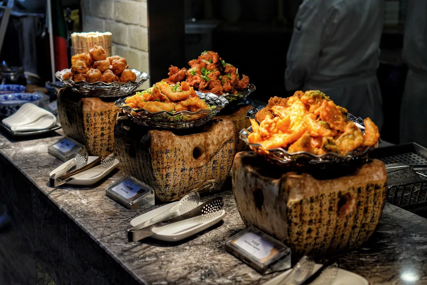 【台北福華飯店自助餐】台北福華彩虹座，多達 50 款義式料理，紅白酒氣泡酒啤酒無限暢飲! @混血珊莎的奇幻旅程