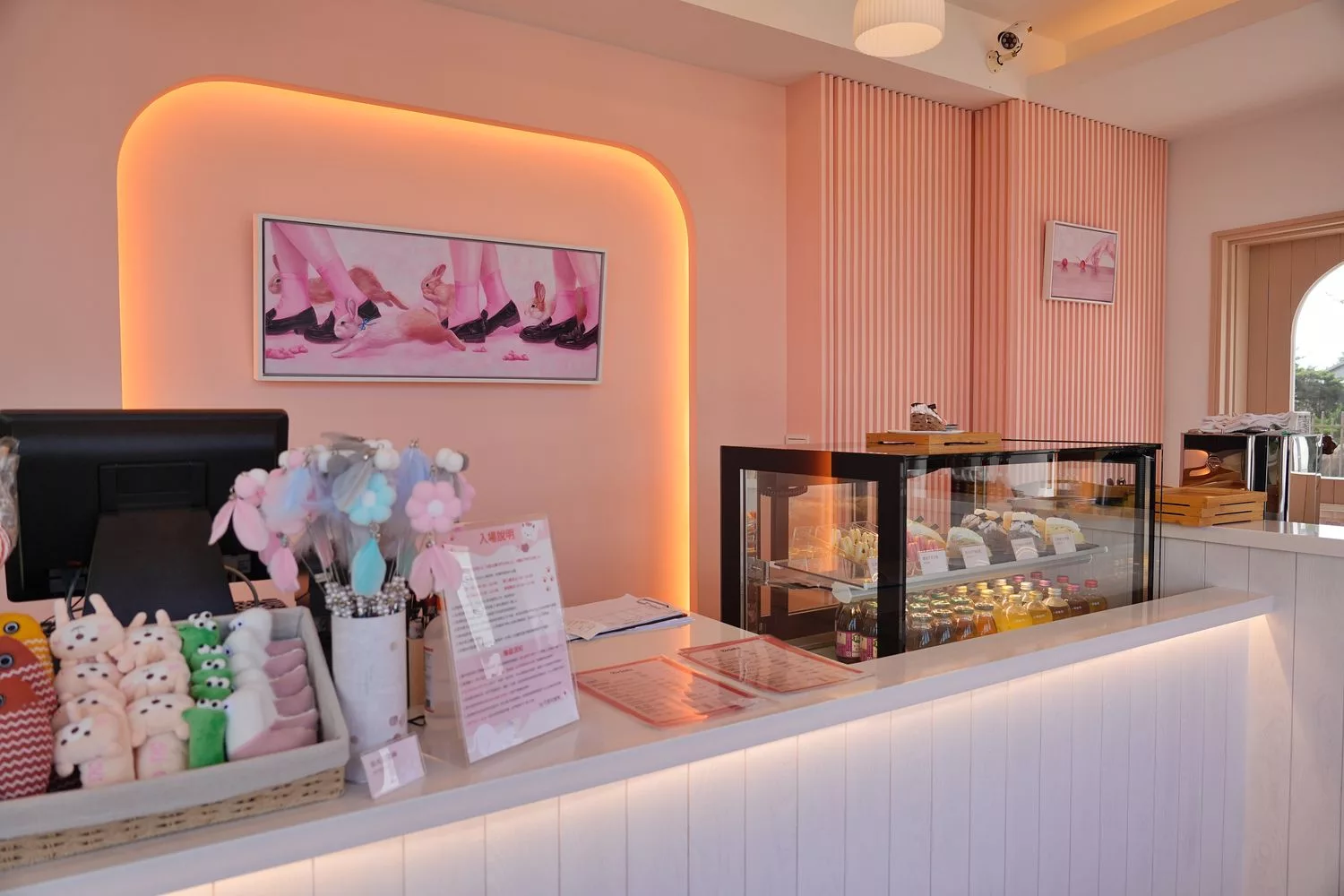 擼LALA Sweets｜新開幕宜蘭貓咪咖啡廳，和喵星人度過午茶時光! @混血珊莎的奇幻旅程