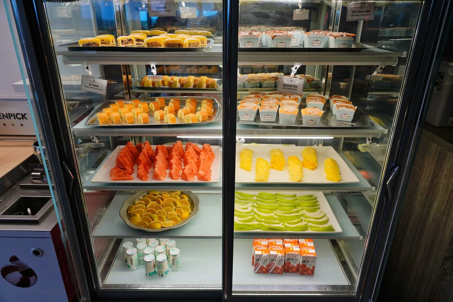 【綠舞國際觀光飯店早餐】蝶舞咖啡廳絕美山景，豐富自助餐點吃到飽! @混血珊莎的奇幻旅程