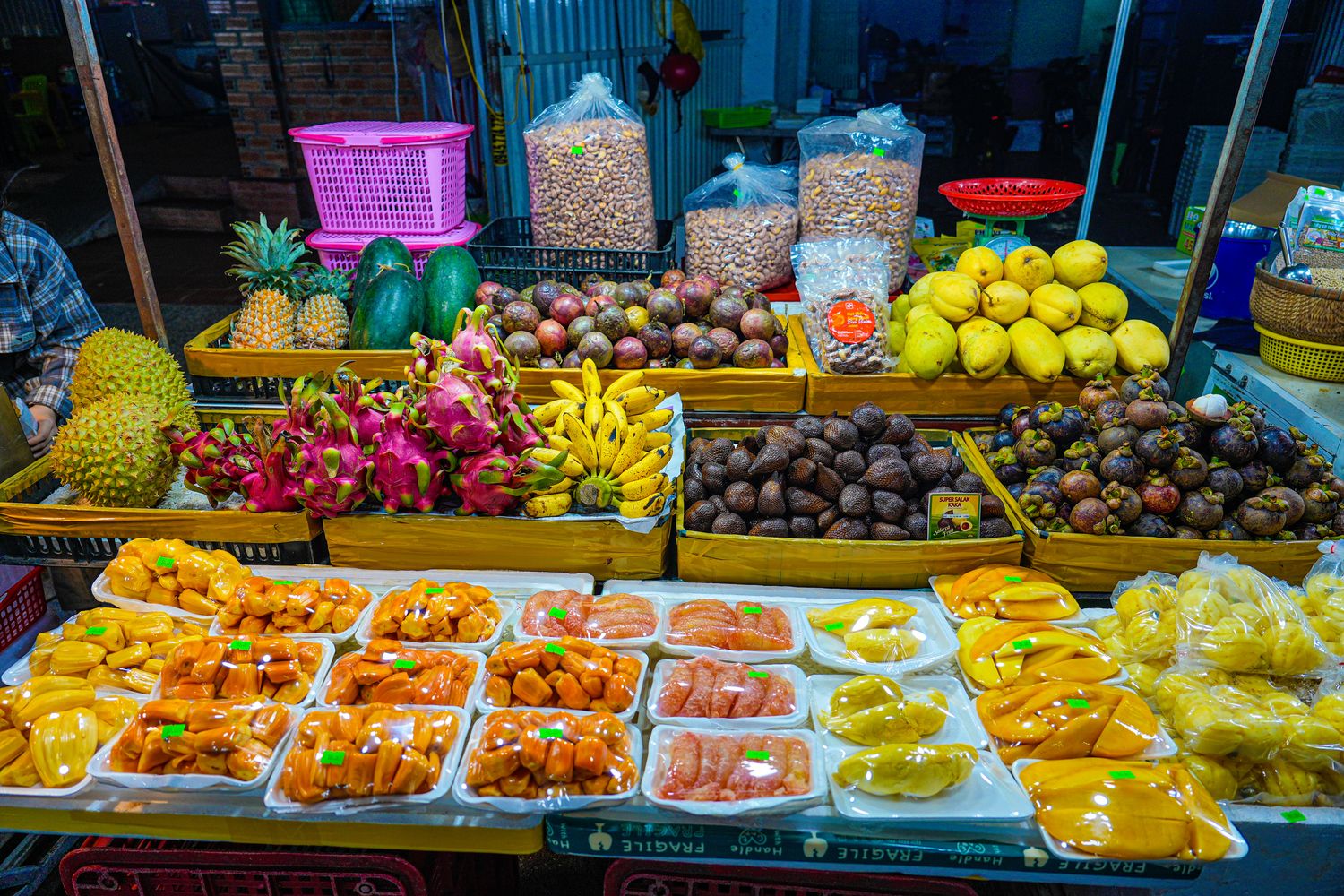【2025富國島景點】精選 22 個富國島最新景點，遊樂園煙火表演火舞秀! @混血珊莎的奇幻旅程