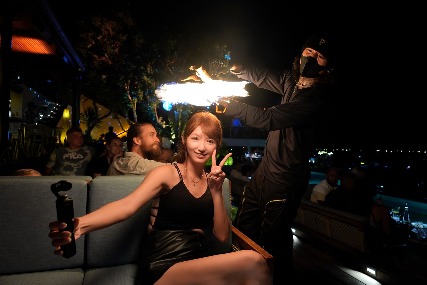 【2025富國島景點】精選 22 個富國島最新景點，遊樂園煙火表演火舞秀! @混血珊莎的奇幻旅程