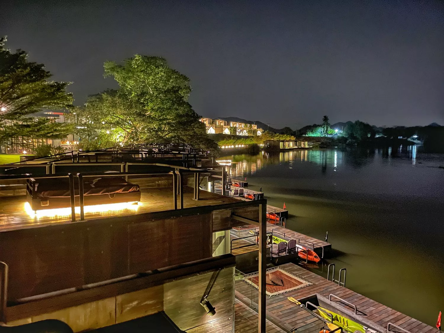 Cross River Kwai｜北碧府桂河克羅斯度假村，獨木舟泳池多種玩法!北碧府住宿! @混血珊莎的奇幻旅程