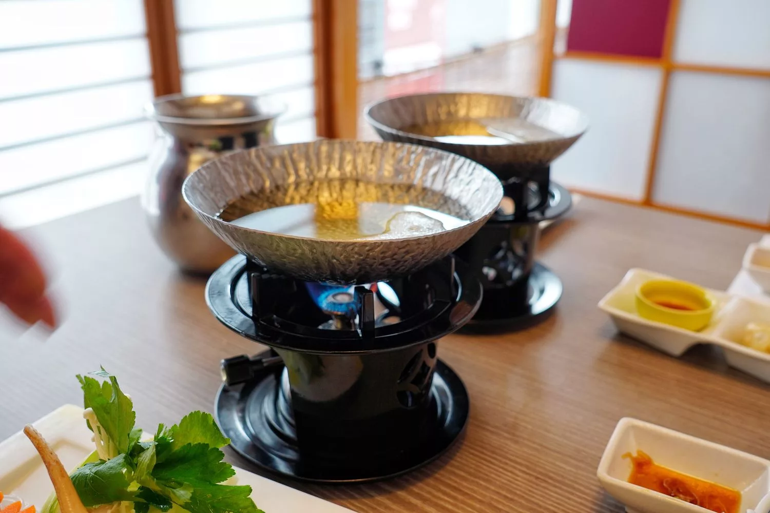 【道頓堀美食】蟹道樂 道頓堀東店，高人氣大阪連鎖螃蟹餐廳，獨立包廂享私人空間，菜單訂位攻略! @混血珊莎的奇幻旅程