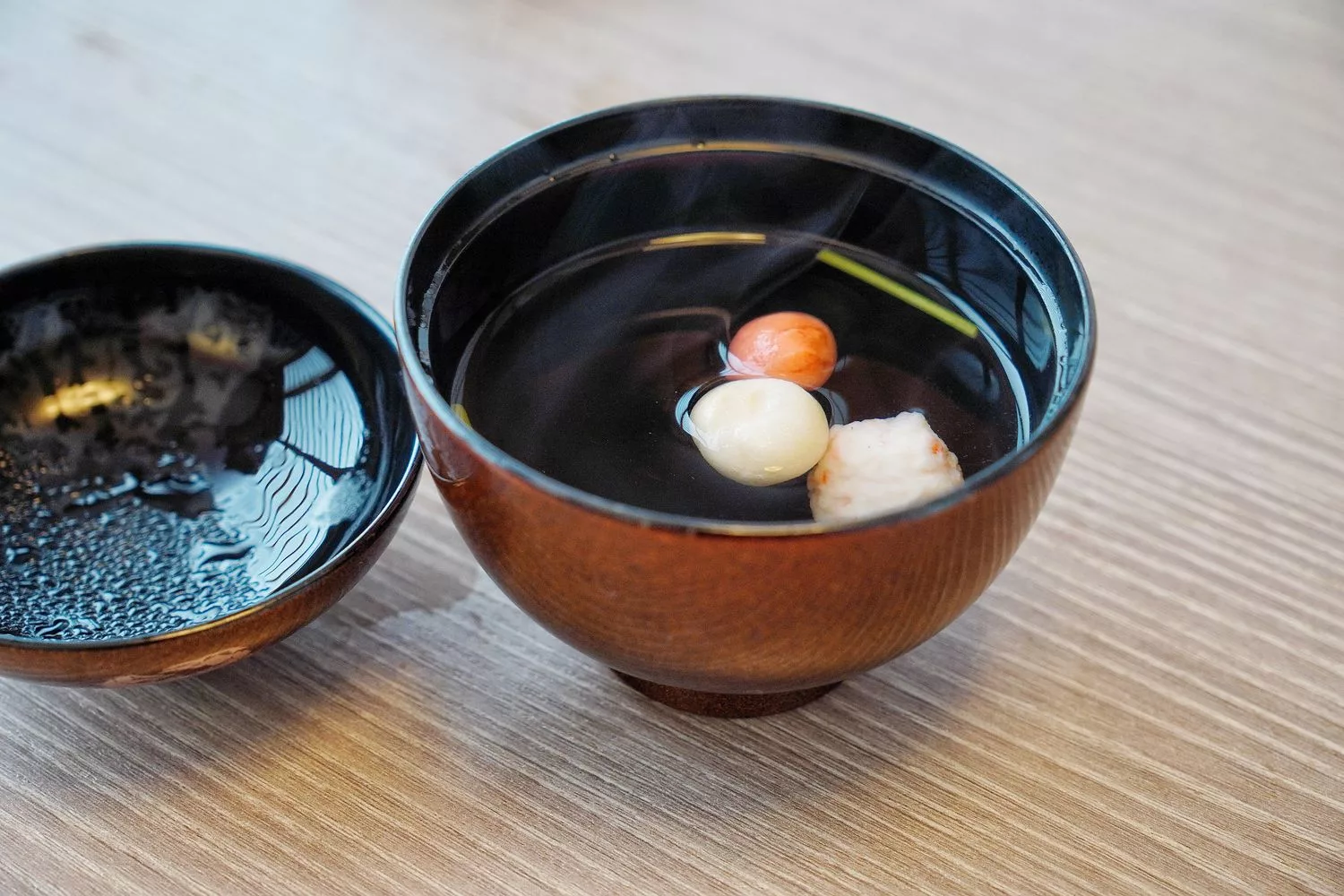 【道頓堀美食】蟹道樂 道頓堀東店，高人氣大阪連鎖螃蟹餐廳，獨立包廂享私人空間，菜單訂位攻略! @混血珊莎的奇幻旅程