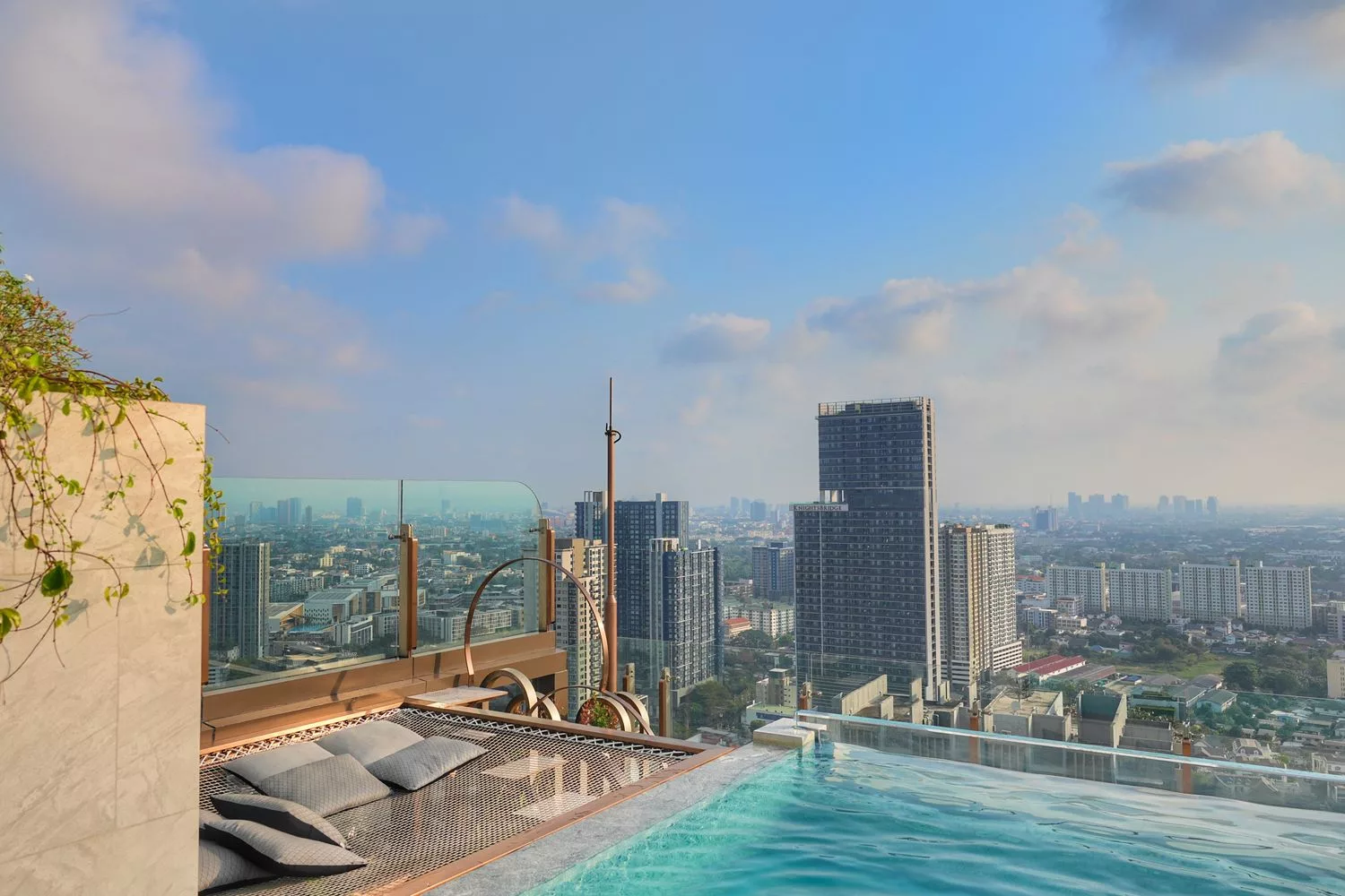 曼谷安努站住宿 INNSiDE Bangkok Sukhumvit｜新開幕曼谷素坤逸怡思得酒店! @混血珊莎的奇幻旅程